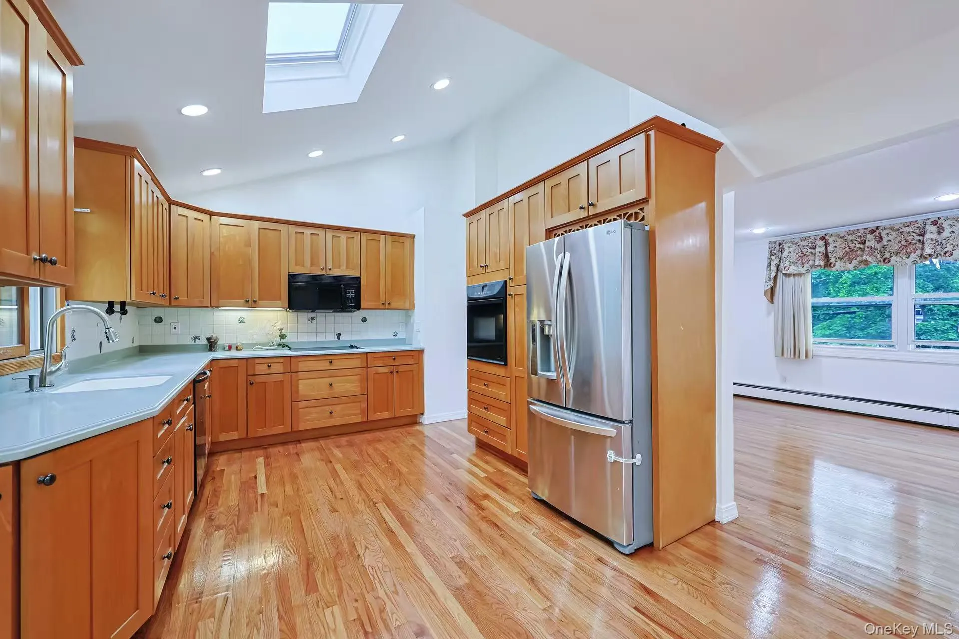 9 Grossman Street, Huntington, NY, 5 Bedrooms Bedrooms, 8 Rooms Rooms,2 BathroomsBathrooms,Residential,For Rent,Grossman,0,1006644 9 Grossman Street, Huntington, NY, 5 Bedrooms Bedrooms, 8 Rooms Rooms,2 BathroomsBathrooms,Residential,For Rent,Grossman,0,1006644