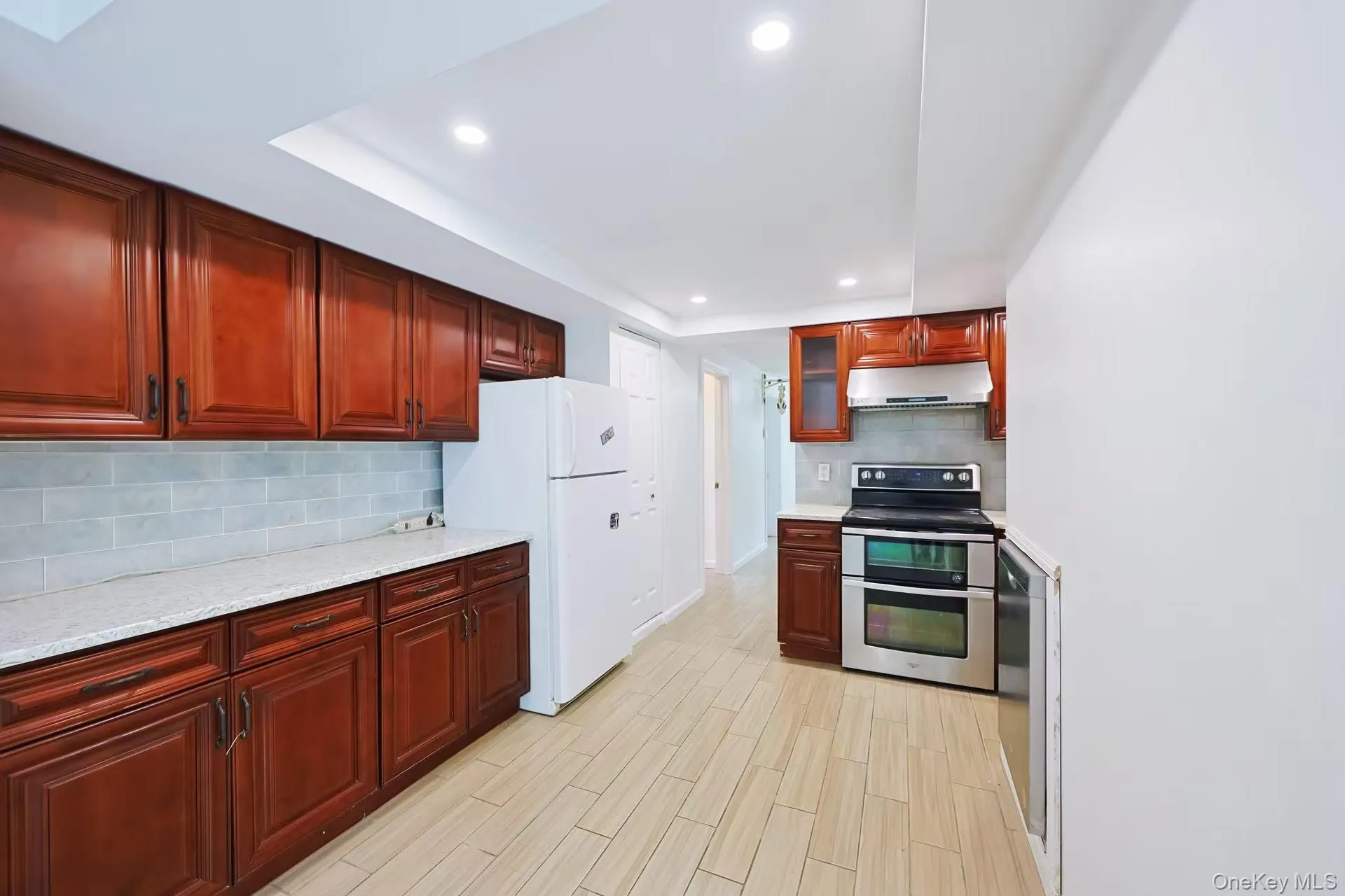 9 Grossman Street, Huntington, NY, 5 Bedrooms Bedrooms, 8 Rooms Rooms,2 BathroomsBathrooms,Residential,For Rent,Grossman,0,1006644 9 Grossman Street, Huntington, NY, 5 Bedrooms Bedrooms, 8 Rooms Rooms,2 BathroomsBathrooms,Residential,For Rent,Grossman,0,1006644