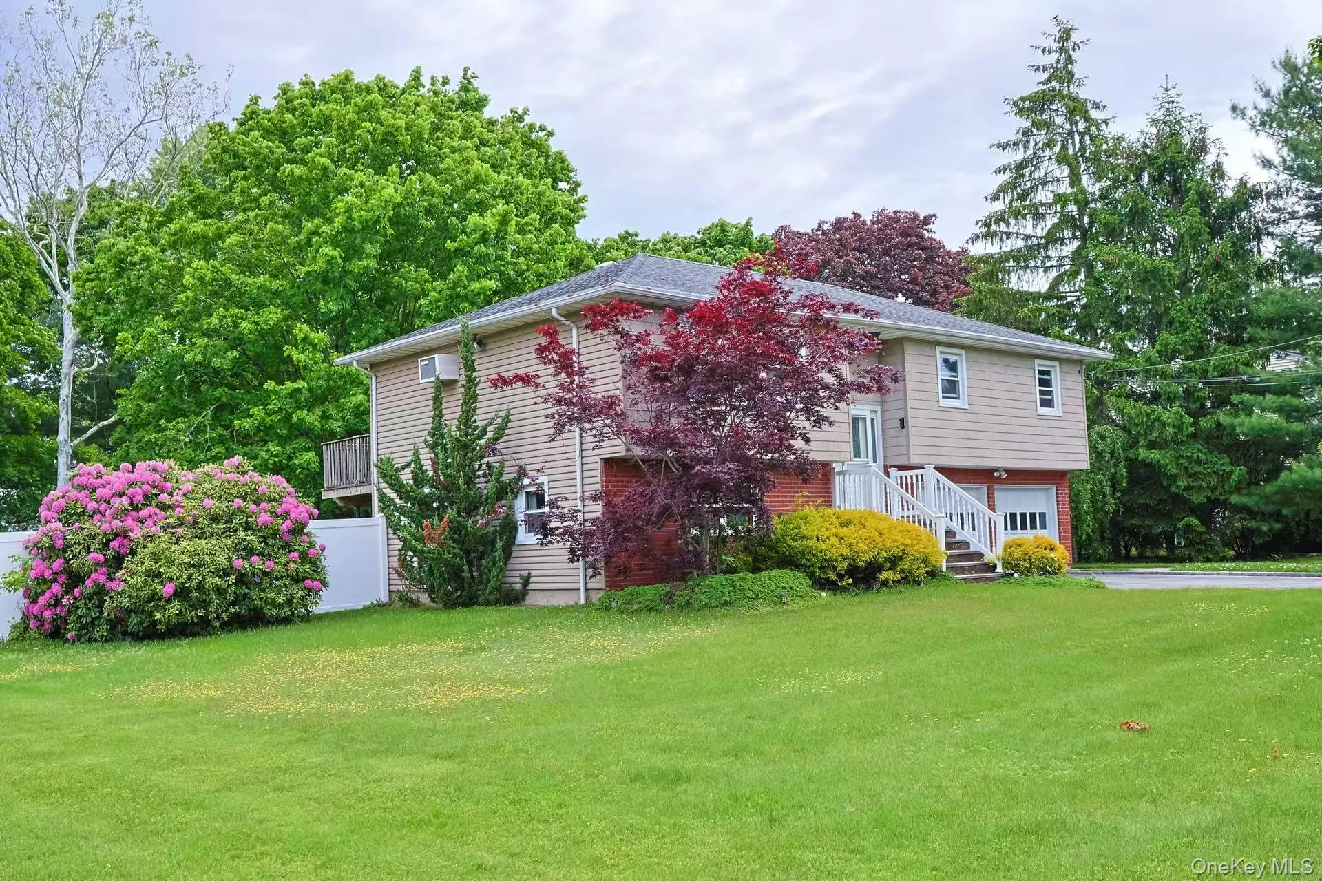 9 Grossman Street, Huntington, NY, 5 Bedrooms Bedrooms, 8 Rooms Rooms,2 BathroomsBathrooms,Residential,For Rent,Grossman,0,1006644 9 Grossman Street, Huntington, NY, 5 Bedrooms Bedrooms, 8 Rooms Rooms,2 BathroomsBathrooms,Residential,For Rent,Grossman,0,1006644