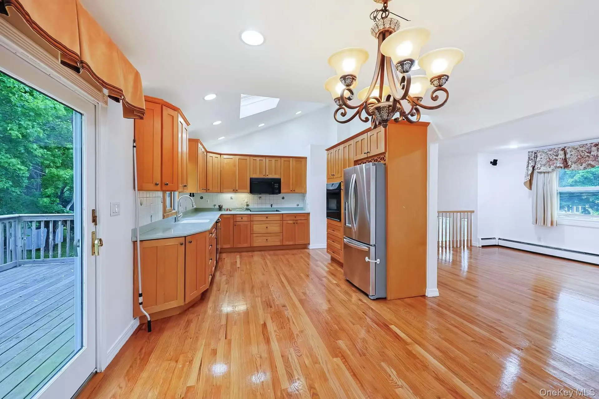 9 Grossman Street, Huntington, NY, 5 Bedrooms Bedrooms, 8 Rooms Rooms,2 BathroomsBathrooms,Residential,For Rent,Grossman,0,1006644 9 Grossman Street, Huntington, NY, 5 Bedrooms Bedrooms, 8 Rooms Rooms,2 BathroomsBathrooms,Residential,For Rent,Grossman,0,1006644