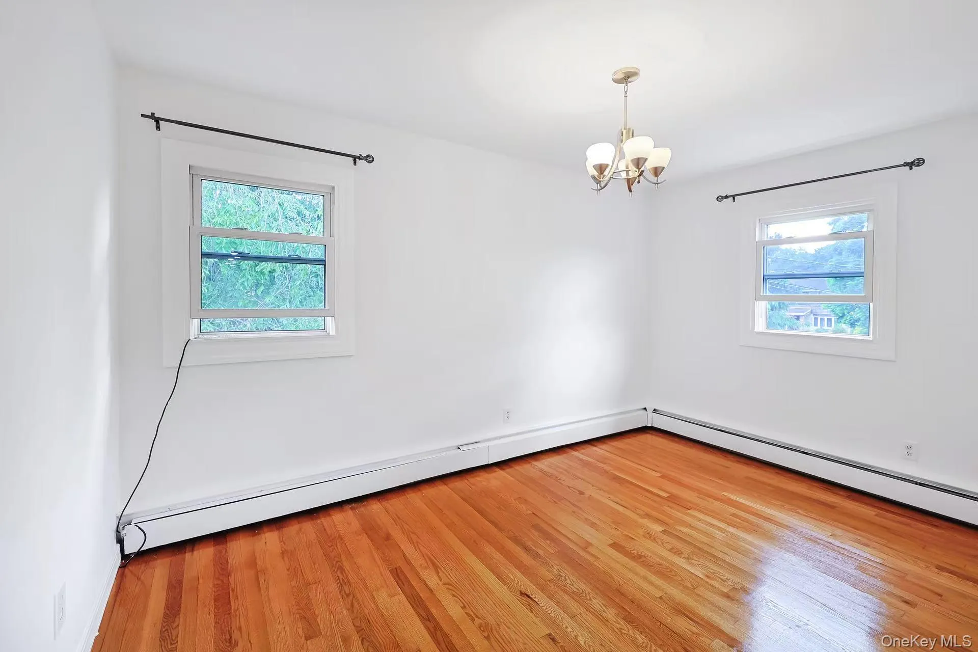 9 Grossman Street, Huntington, NY, 5 Bedrooms Bedrooms, 8 Rooms Rooms,2 BathroomsBathrooms,Residential,For Rent,Grossman,0,1006644 9 Grossman Street, Huntington, NY, 5 Bedrooms Bedrooms, 8 Rooms Rooms,2 BathroomsBathrooms,Residential,For Rent,Grossman,0,1006644