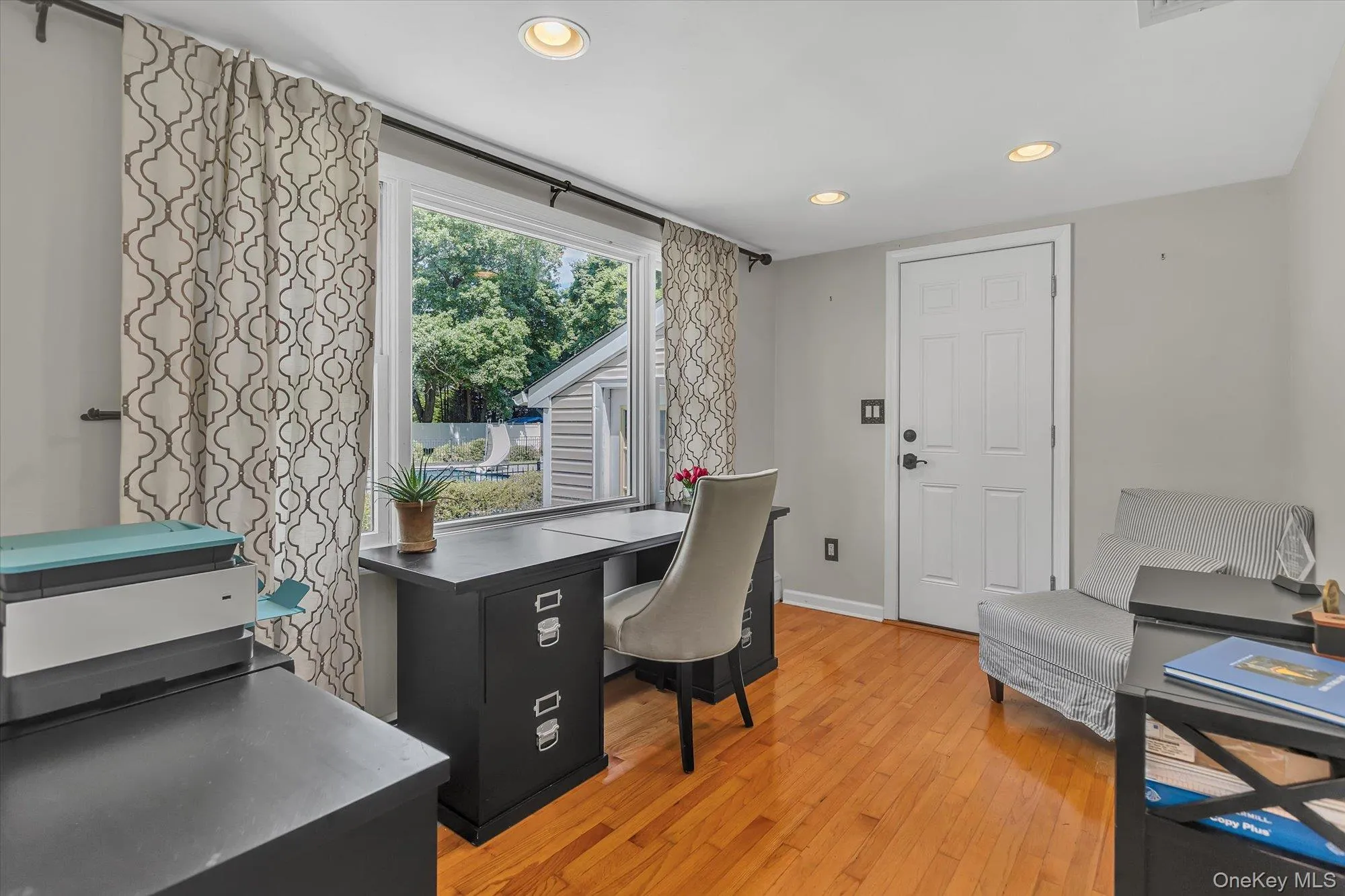 14 Brittany Court, Huntington, NY, 4 Bedrooms Bedrooms, 8 Rooms Rooms,4 BathroomsBathrooms,Residential,For Rent,Brittany,0,1006645 14 Brittany Court, Huntington, NY, 4 Bedrooms Bedrooms, 8 Rooms Rooms,4 BathroomsBathrooms,Residential,For Rent,Brittany,0,1006645