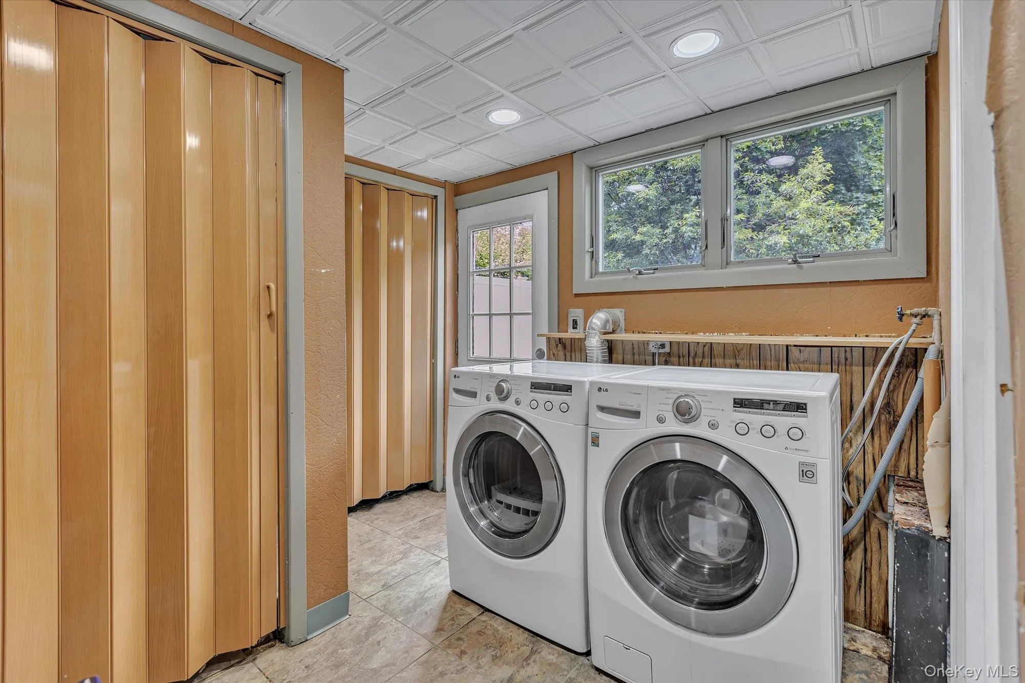 14 Brittany Court, Huntington, NY, 4 Bedrooms Bedrooms, 8 Rooms Rooms,4 BathroomsBathrooms,Residential,For Rent,Brittany,0,1006645 14 Brittany Court, Huntington, NY, 4 Bedrooms Bedrooms, 8 Rooms Rooms,4 BathroomsBathrooms,Residential,For Rent,Brittany,0,1006645