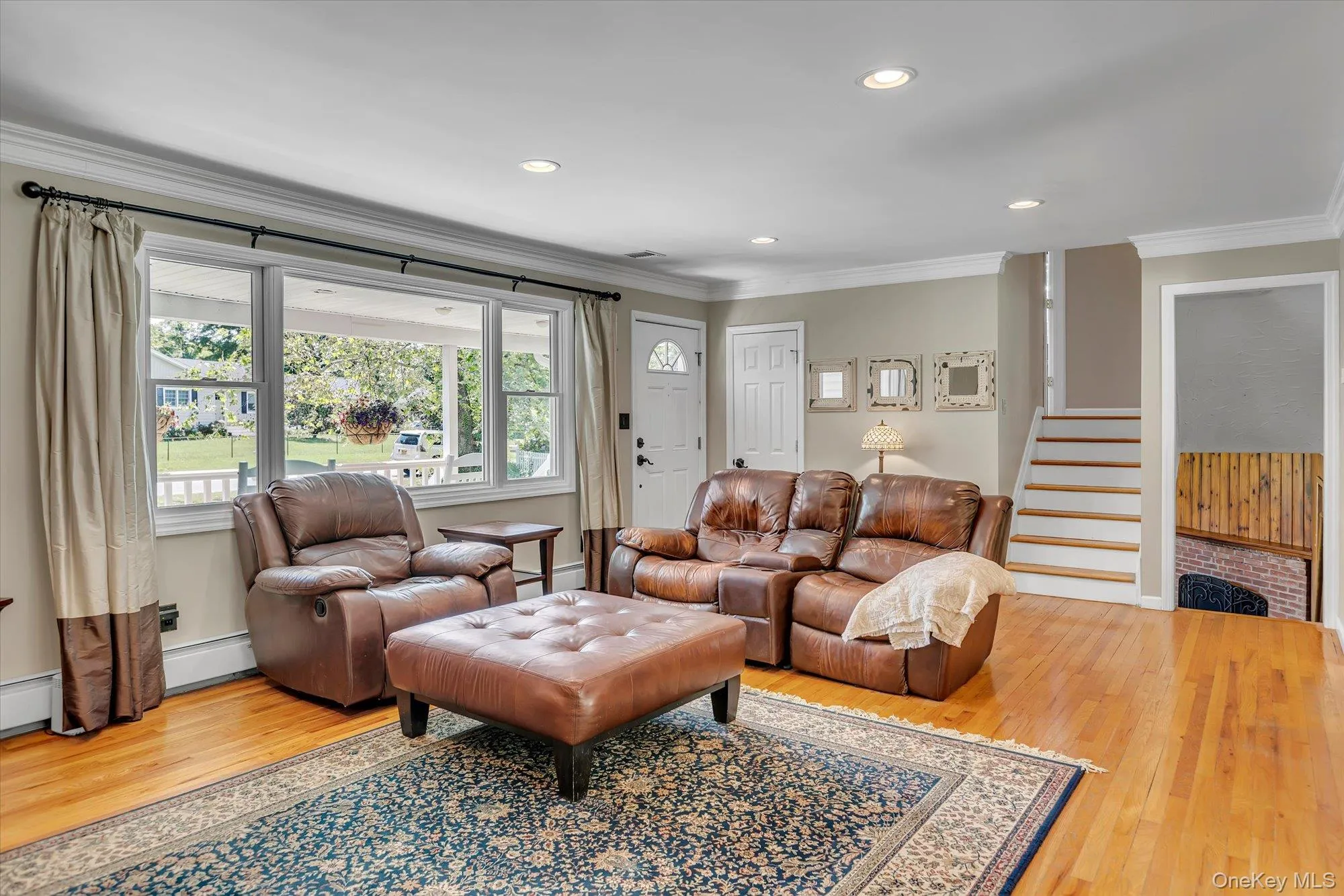 14 Brittany Court, Huntington, NY, 4 Bedrooms Bedrooms, 8 Rooms Rooms,4 BathroomsBathrooms,Residential,For Rent,Brittany,0,1006645 14 Brittany Court, Huntington, NY, 4 Bedrooms Bedrooms, 8 Rooms Rooms,4 BathroomsBathrooms,Residential,For Rent,Brittany,0,1006645