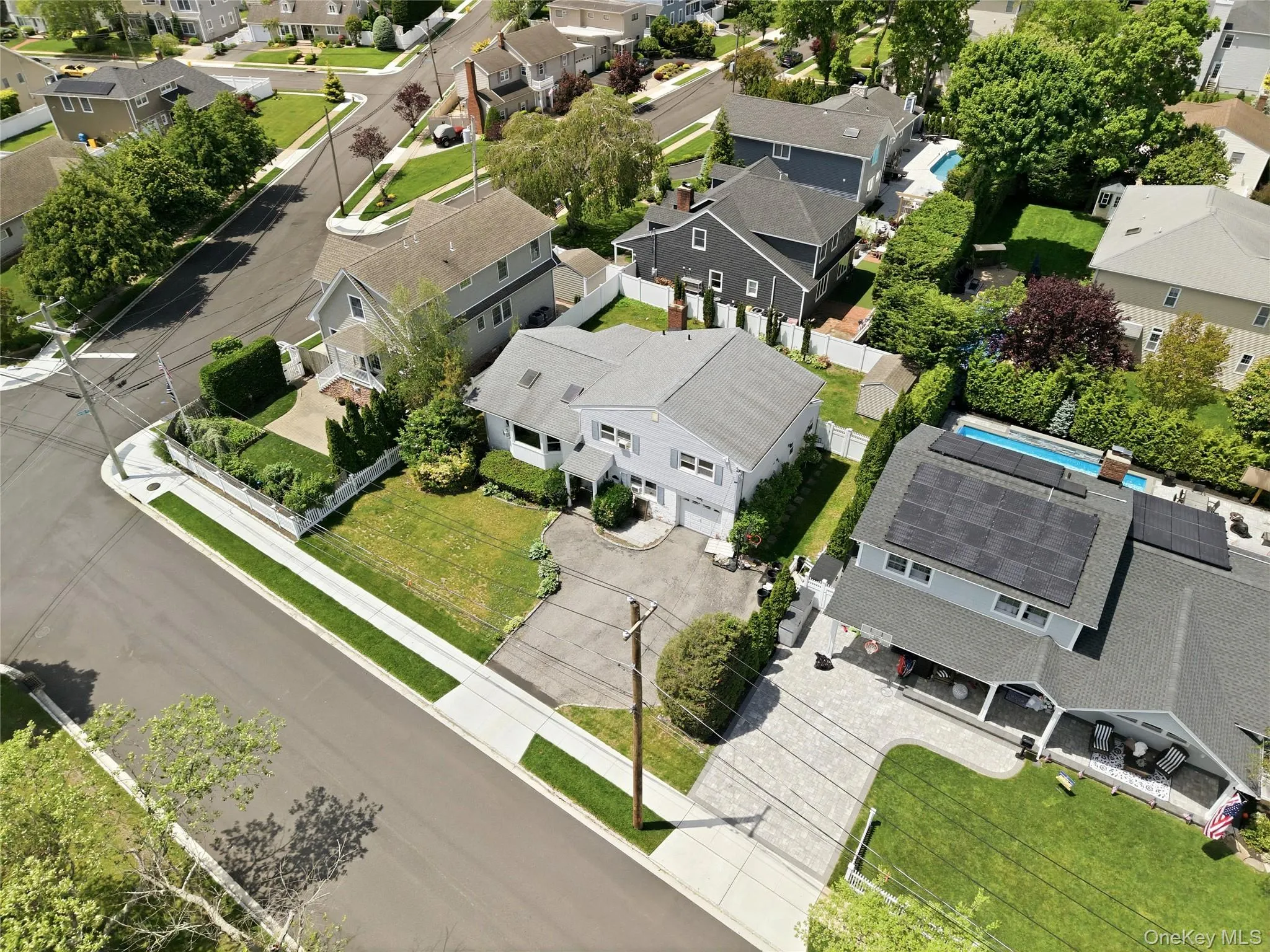 161 Sunset Road, Oyster Bay, NY, 4 Bedrooms Bedrooms, 9 Rooms Rooms,2 BathroomsBathrooms,Residential,For Rent,Sunset,0,1006648 161 Sunset Road, Oyster Bay, NY, 4 Bedrooms Bedrooms, 9 Rooms Rooms,2 BathroomsBathrooms,Residential,For Rent,Sunset,0,1006648
