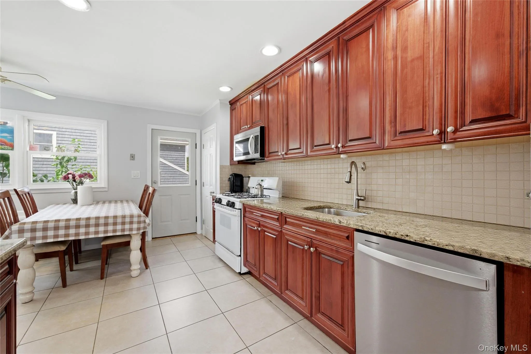 161 Sunset Road, Oyster Bay, NY, 4 Bedrooms Bedrooms, 9 Rooms Rooms,2 BathroomsBathrooms,Residential,For Rent,Sunset,0,1006648 161 Sunset Road, Oyster Bay, NY, 4 Bedrooms Bedrooms, 9 Rooms Rooms,2 BathroomsBathrooms,Residential,For Rent,Sunset,0,1006648
