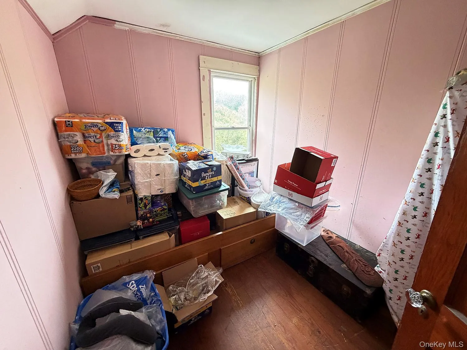 28 Banuat Road, Fremont, NY, 5 Bedrooms Bedrooms, 9 Rooms Rooms,1 BathroomBathrooms,Residential,For Rent,Banuat,0,1006649 28 Banuat Road, Fremont, NY, 5 Bedrooms Bedrooms, 9 Rooms Rooms,1 BathroomBathrooms,Residential,For Rent,Banuat,0,1006649