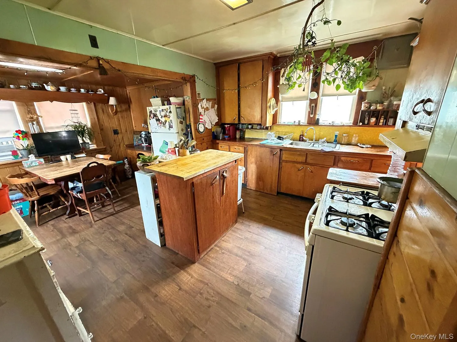 28 Banuat Road, Fremont, NY, 5 Bedrooms Bedrooms, 9 Rooms Rooms,1 BathroomBathrooms,Residential,For Rent,Banuat,0,1006649 28 Banuat Road, Fremont, NY, 5 Bedrooms Bedrooms, 9 Rooms Rooms,1 BathroomBathrooms,Residential,For Rent,Banuat,0,1006649