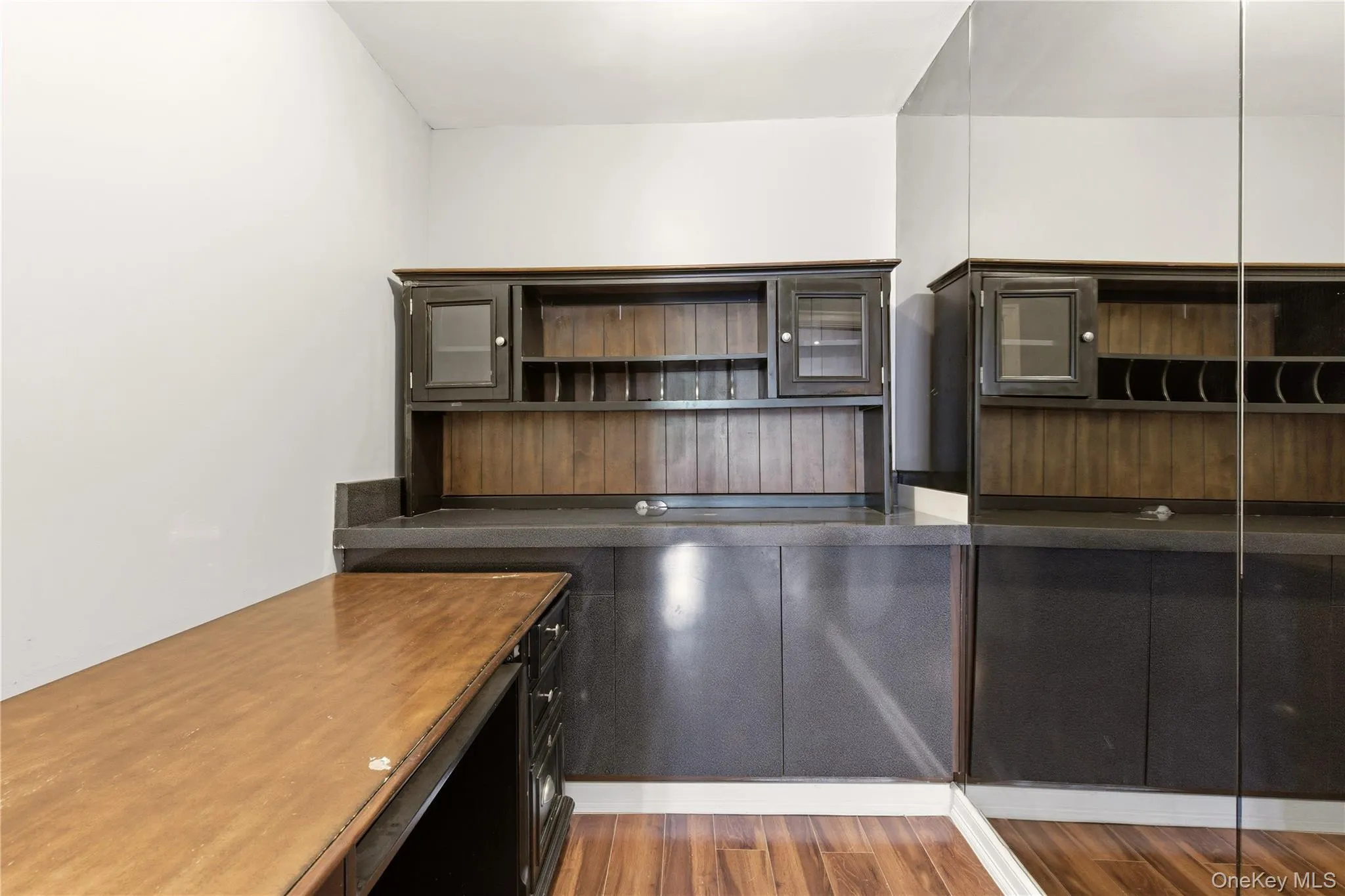 16306 71st Avenue, New York, NY, 3 Bedrooms Bedrooms, 8 Rooms Rooms,3 BathroomsBathrooms,Residential,For Rent,71st,0,1006652 16306 71st Avenue, New York, NY, 3 Bedrooms Bedrooms, 8 Rooms Rooms,3 BathroomsBathrooms,Residential,For Rent,71st,0,1006652