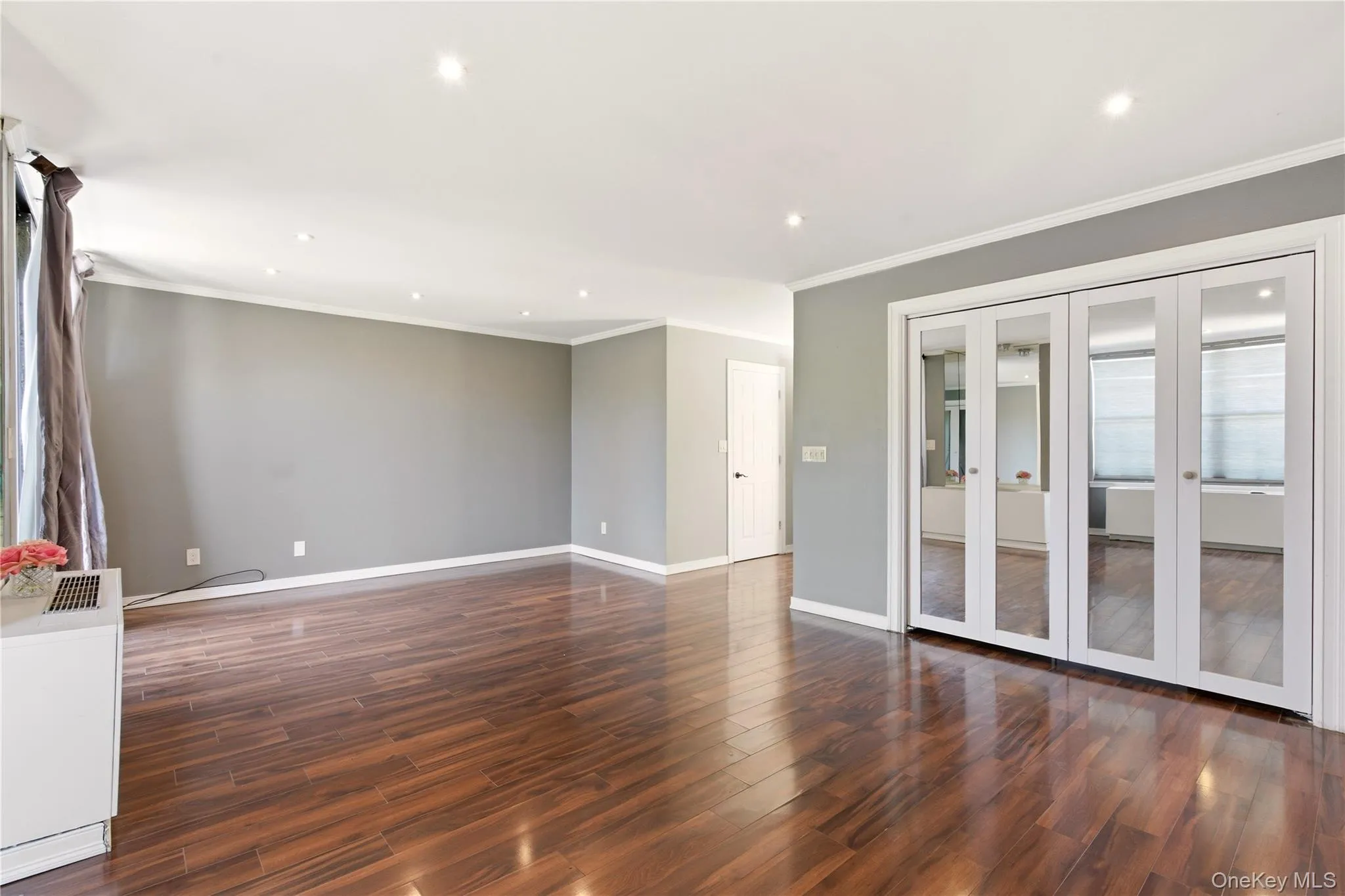 16306 71st Avenue, New York, NY, 3 Bedrooms Bedrooms, 8 Rooms Rooms,3 BathroomsBathrooms,Residential,For Rent,71st,0,1006652 16306 71st Avenue, New York, NY, 3 Bedrooms Bedrooms, 8 Rooms Rooms,3 BathroomsBathrooms,Residential,For Rent,71st,0,1006652