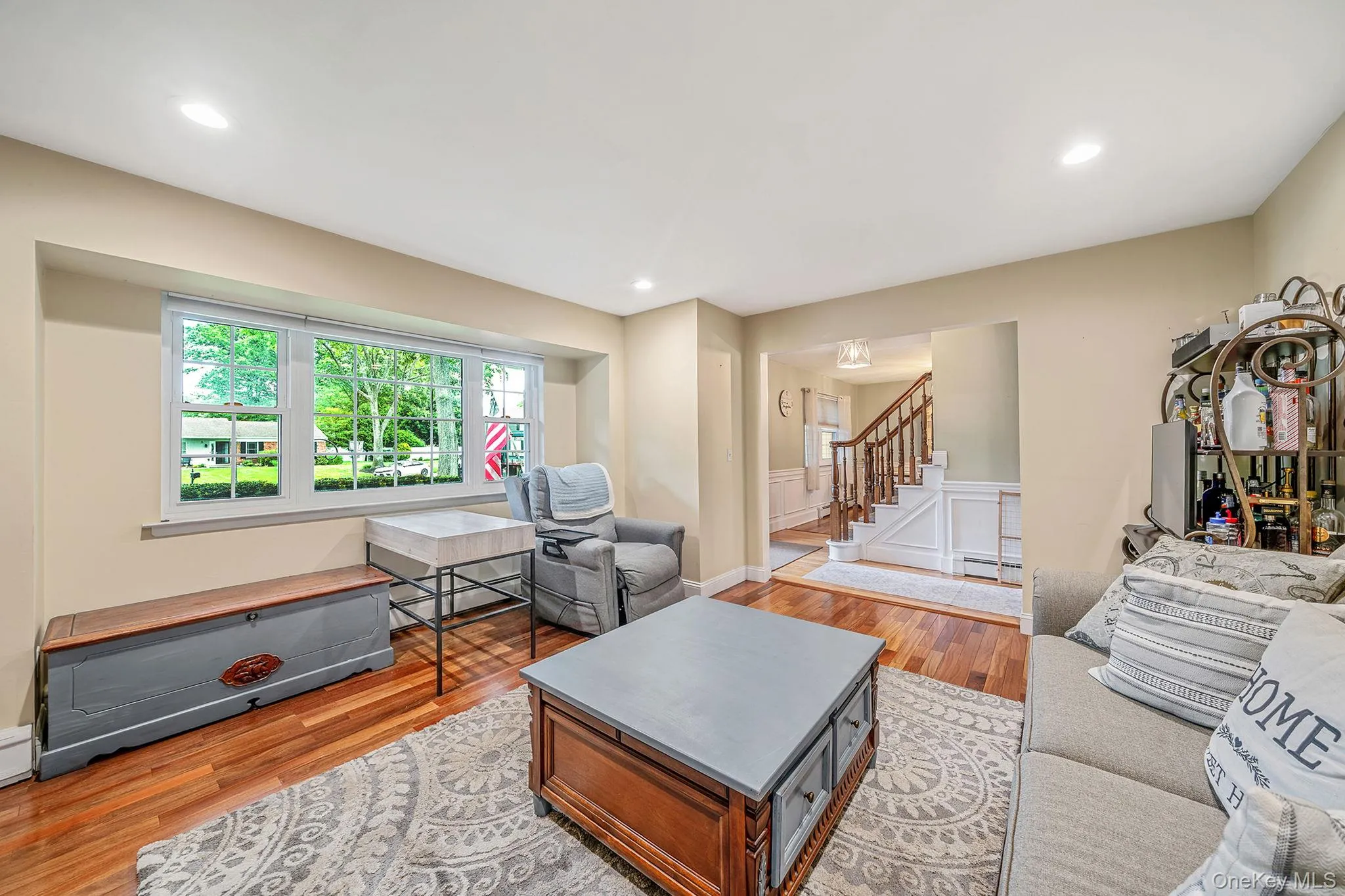 4 Sharon Drive, Brookhaven, NY, 4 Bedrooms Bedrooms, 8 Rooms Rooms,2 BathroomsBathrooms,Residential,For Rent,Sharon,0,1006653 4 Sharon Drive, Brookhaven, NY, 4 Bedrooms Bedrooms, 8 Rooms Rooms,2 BathroomsBathrooms,Residential,For Rent,Sharon,0,1006653