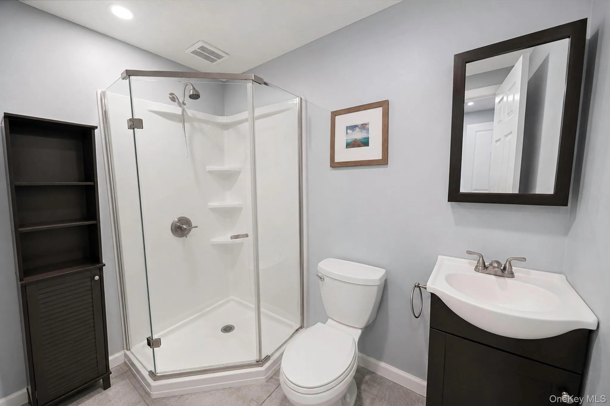 4 Sharon Drive, Brookhaven, NY, 4 Bedrooms Bedrooms, 8 Rooms Rooms,2 BathroomsBathrooms,Residential,For Rent,Sharon,0,1006653 4 Sharon Drive, Brookhaven, NY, 4 Bedrooms Bedrooms, 8 Rooms Rooms,2 BathroomsBathrooms,Residential,For Rent,Sharon,0,1006653