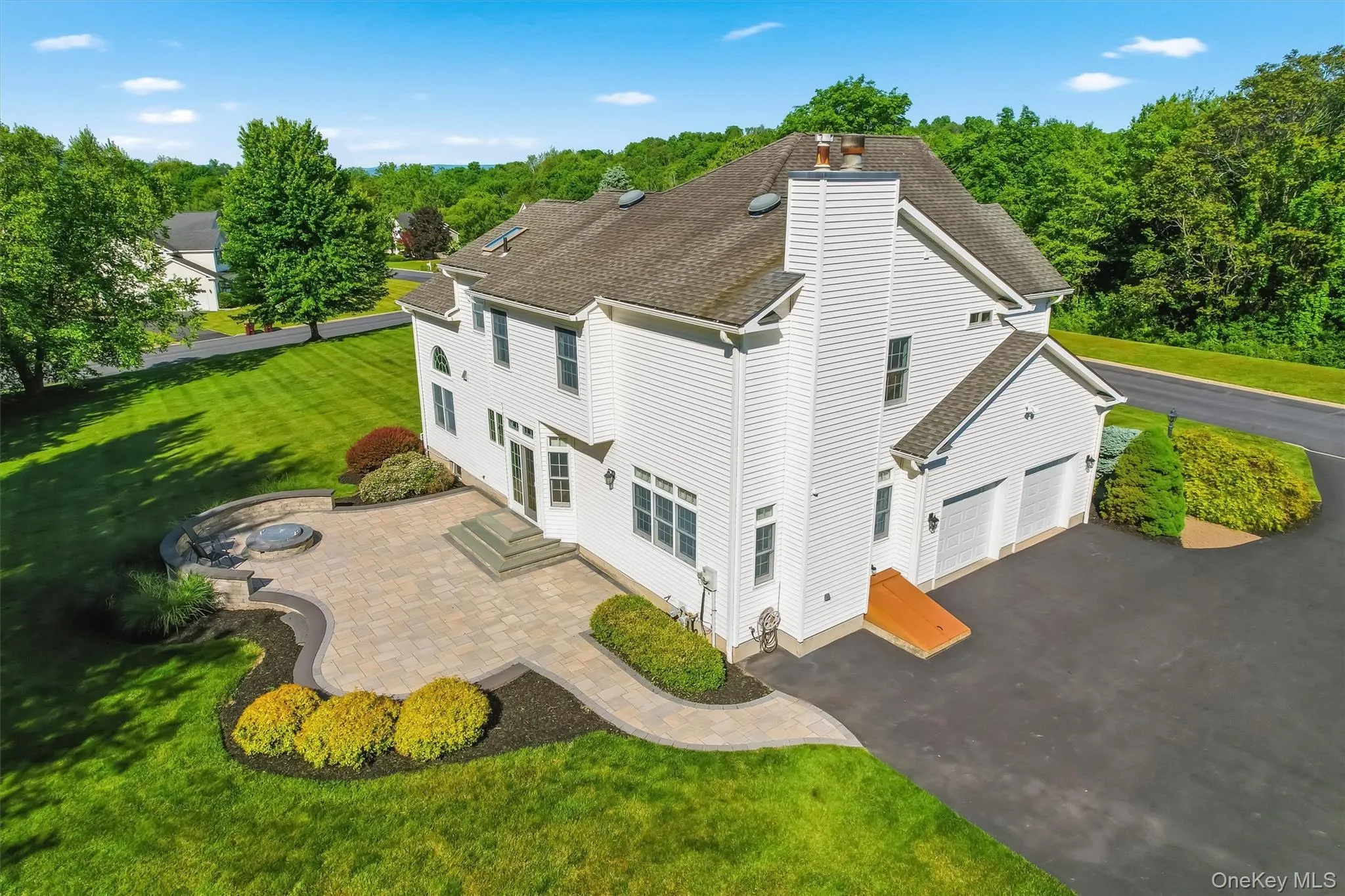 8 Twin Spring Lane, Goshen, NY, 4 Bedrooms Bedrooms, 12 Rooms Rooms,2 BathroomsBathrooms,Residential,For Rent,Twin Spring,0,1006655 8 Twin Spring Lane, Goshen, NY, 4 Bedrooms Bedrooms, 12 Rooms Rooms,2 BathroomsBathrooms,Residential,For Rent,Twin Spring,0,1006655