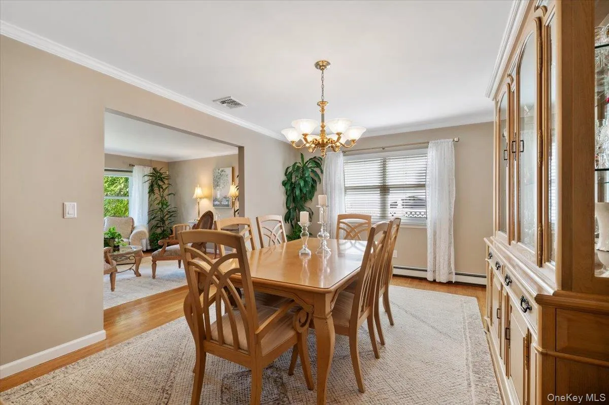 2442 6th Avenue, Hempstead, NY, 4 Bedrooms Bedrooms, 8 Rooms Rooms,2 BathroomsBathrooms,Residential,For Rent,6th,0,1006660 2442 6th Avenue, Hempstead, NY, 4 Bedrooms Bedrooms, 8 Rooms Rooms,2 BathroomsBathrooms,Residential,For Rent,6th,0,1006660