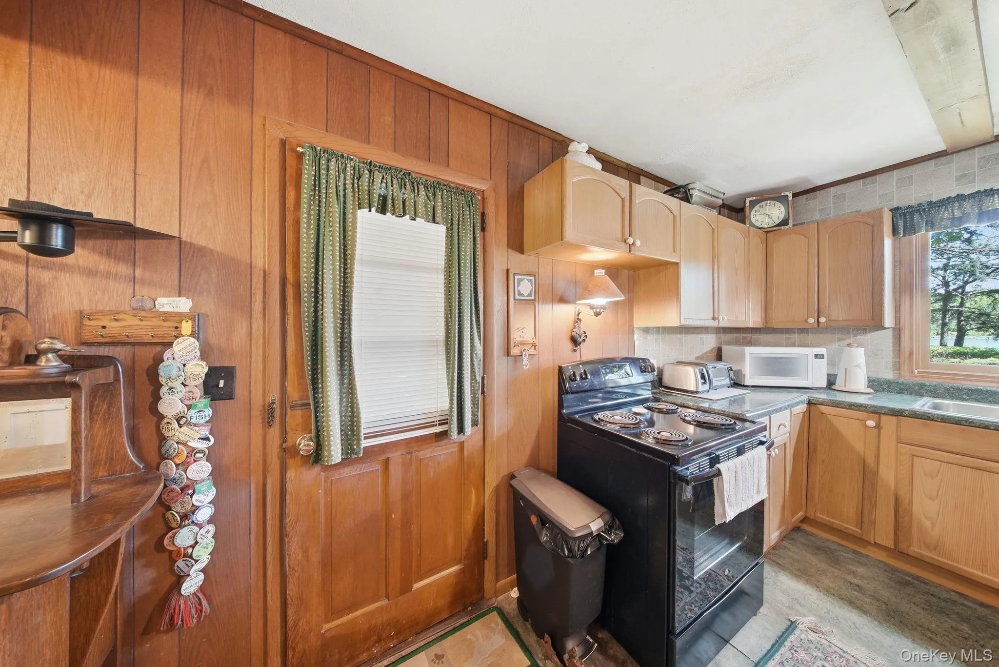 67 East Road, Mamakating, NY, 3 Bedrooms Bedrooms, 5 Rooms Rooms,1 BathroomBathrooms,Residential,For Rent,East,0,1006663 67 East Road, Mamakating, NY, 3 Bedrooms Bedrooms, 5 Rooms Rooms,1 BathroomBathrooms,Residential,For Rent,East,0,1006663