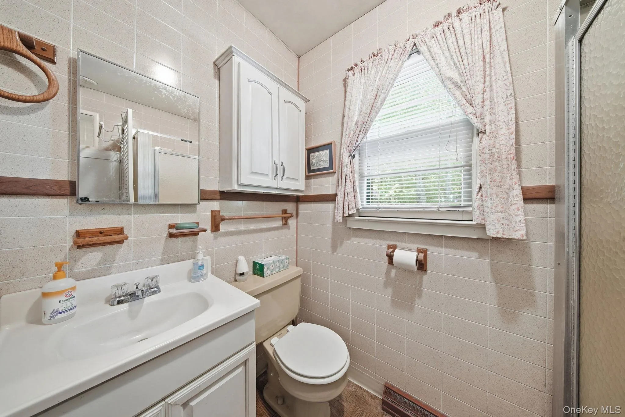 67 East Road, Mamakating, NY, 3 Bedrooms Bedrooms, 5 Rooms Rooms,1 BathroomBathrooms,Residential,For Rent,East,0,1006663 67 East Road, Mamakating, NY, 3 Bedrooms Bedrooms, 5 Rooms Rooms,1 BathroomBathrooms,Residential,For Rent,East,0,1006663