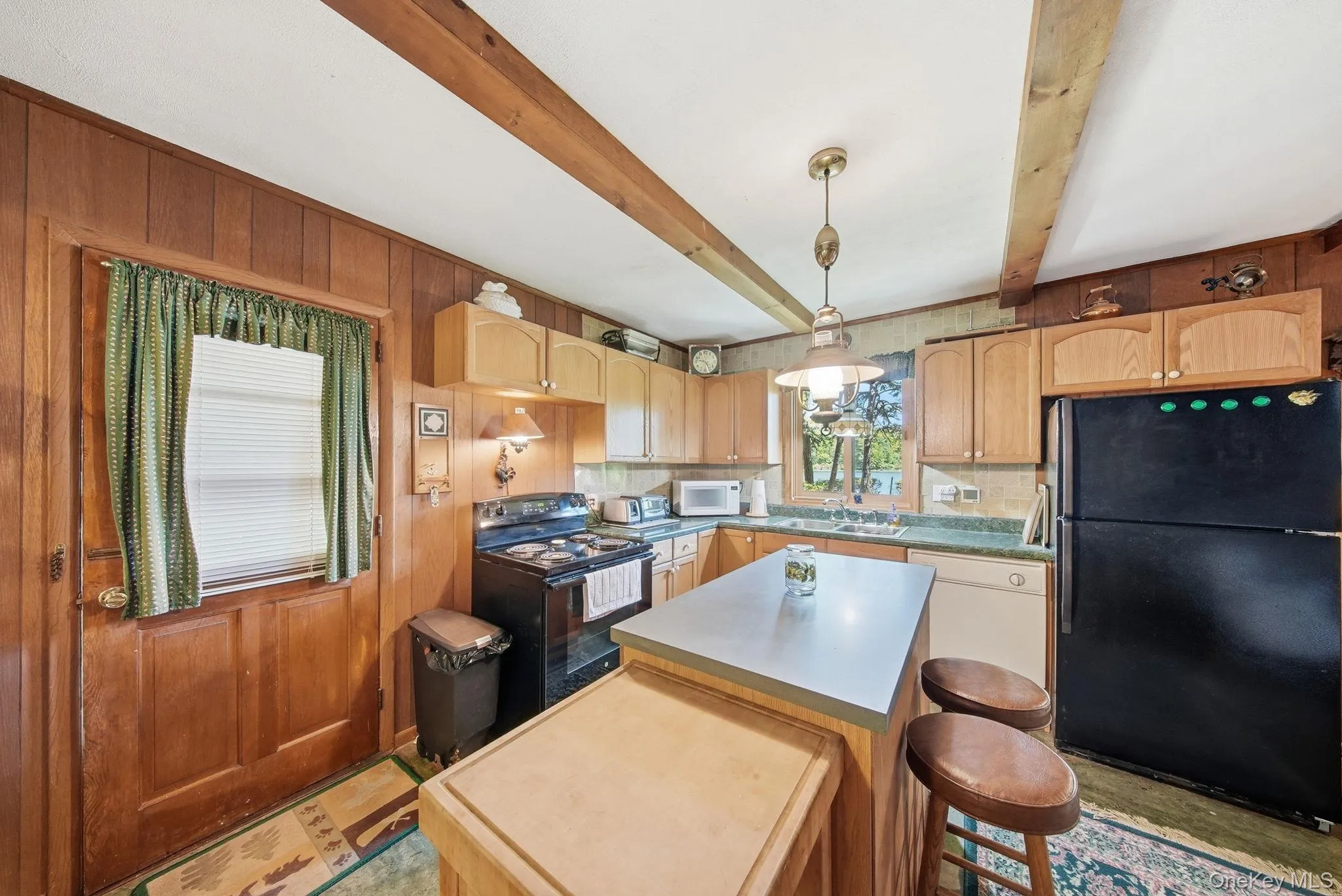 67 East Road, Mamakating, NY, 3 Bedrooms Bedrooms, 5 Rooms Rooms,1 BathroomBathrooms,Residential,For Rent,East,0,1006663 67 East Road, Mamakating, NY, 3 Bedrooms Bedrooms, 5 Rooms Rooms,1 BathroomBathrooms,Residential,For Rent,East,0,1006663