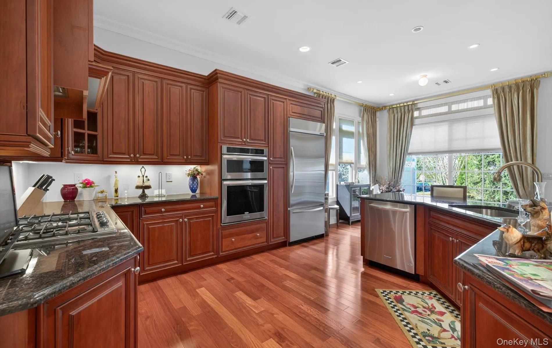 702 Equestrian Way, Hempstead, NY, 2 Bedrooms Bedrooms, 7 Rooms Rooms,2 BathroomsBathrooms,Residential,For Rent,Equestrian Way,0,1006664 702 Equestrian Way, Hempstead, NY, 2 Bedrooms Bedrooms, 7 Rooms Rooms,2 BathroomsBathrooms,Residential,For Rent,Equestrian Way,0,1006664
