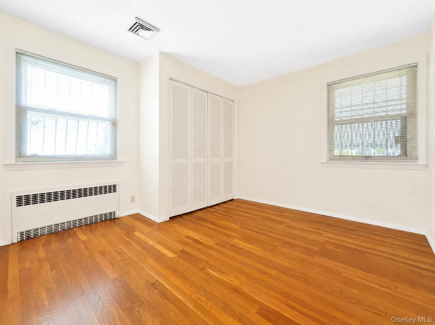 255-40 147th Drive, New York, NY, 4 Bedrooms Bedrooms, 8 Rooms Rooms,2 BathroomsBathrooms,Residential,For Rent,147th,0,1006667 255-40 147th Drive, New York, NY, 4 Bedrooms Bedrooms, 8 Rooms Rooms,2 BathroomsBathrooms,Residential,For Rent,147th,0,1006667