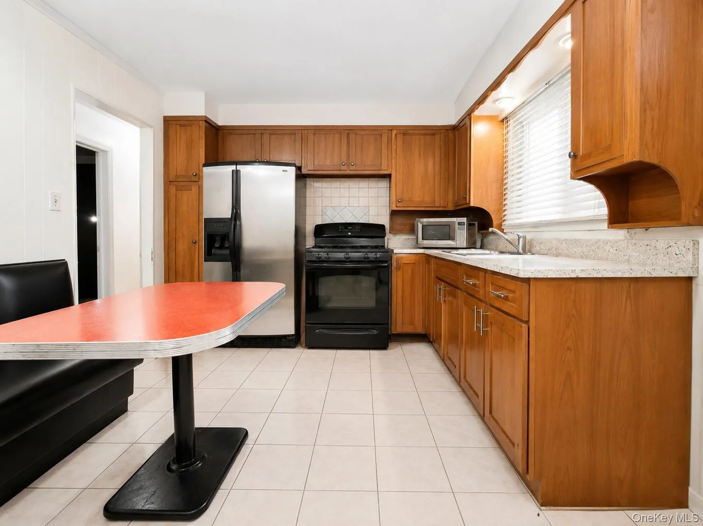 255-40 147th Drive, New York, NY, 4 Bedrooms Bedrooms, 8 Rooms Rooms,2 BathroomsBathrooms,Residential,For Rent,147th,0,1006667 255-40 147th Drive, New York, NY, 4 Bedrooms Bedrooms, 8 Rooms Rooms,2 BathroomsBathrooms,Residential,For Rent,147th,0,1006667