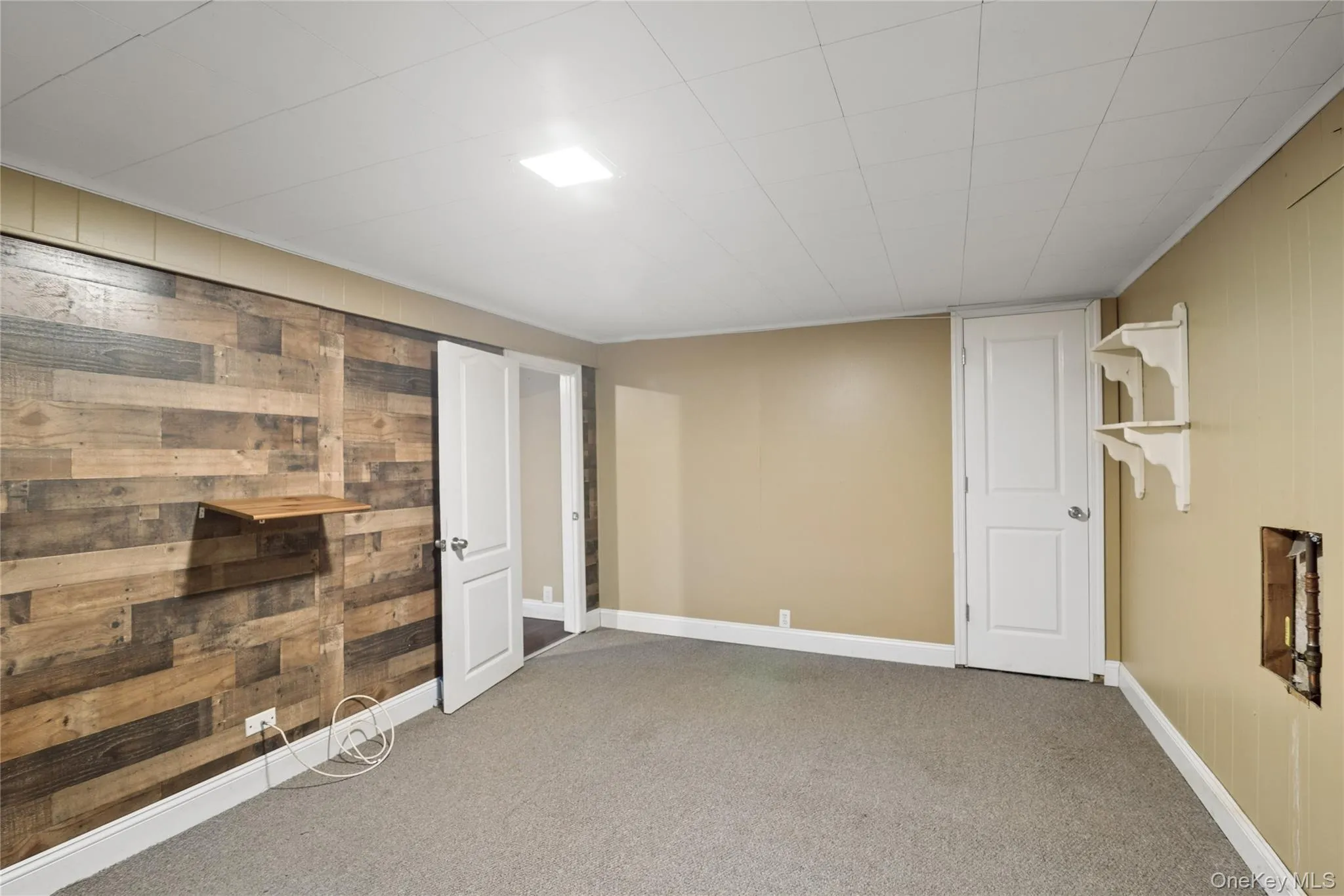 52 Center Street, Brookhaven, NY, 4 Bedrooms Bedrooms, 8 Rooms Rooms,2 BathroomsBathrooms,Residential,For Rent,Center,0,1006668 52 Center Street, Brookhaven, NY, 4 Bedrooms Bedrooms, 8 Rooms Rooms,2 BathroomsBathrooms,Residential,For Rent,Center,0,1006668