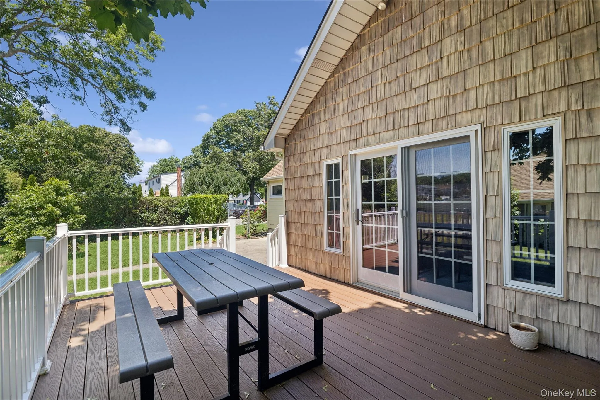 52 Center Street, Brookhaven, NY, 4 Bedrooms Bedrooms, 8 Rooms Rooms,2 BathroomsBathrooms,Residential,For Rent,Center,0,1006668 52 Center Street, Brookhaven, NY, 4 Bedrooms Bedrooms, 8 Rooms Rooms,2 BathroomsBathrooms,Residential,For Rent,Center,0,1006668