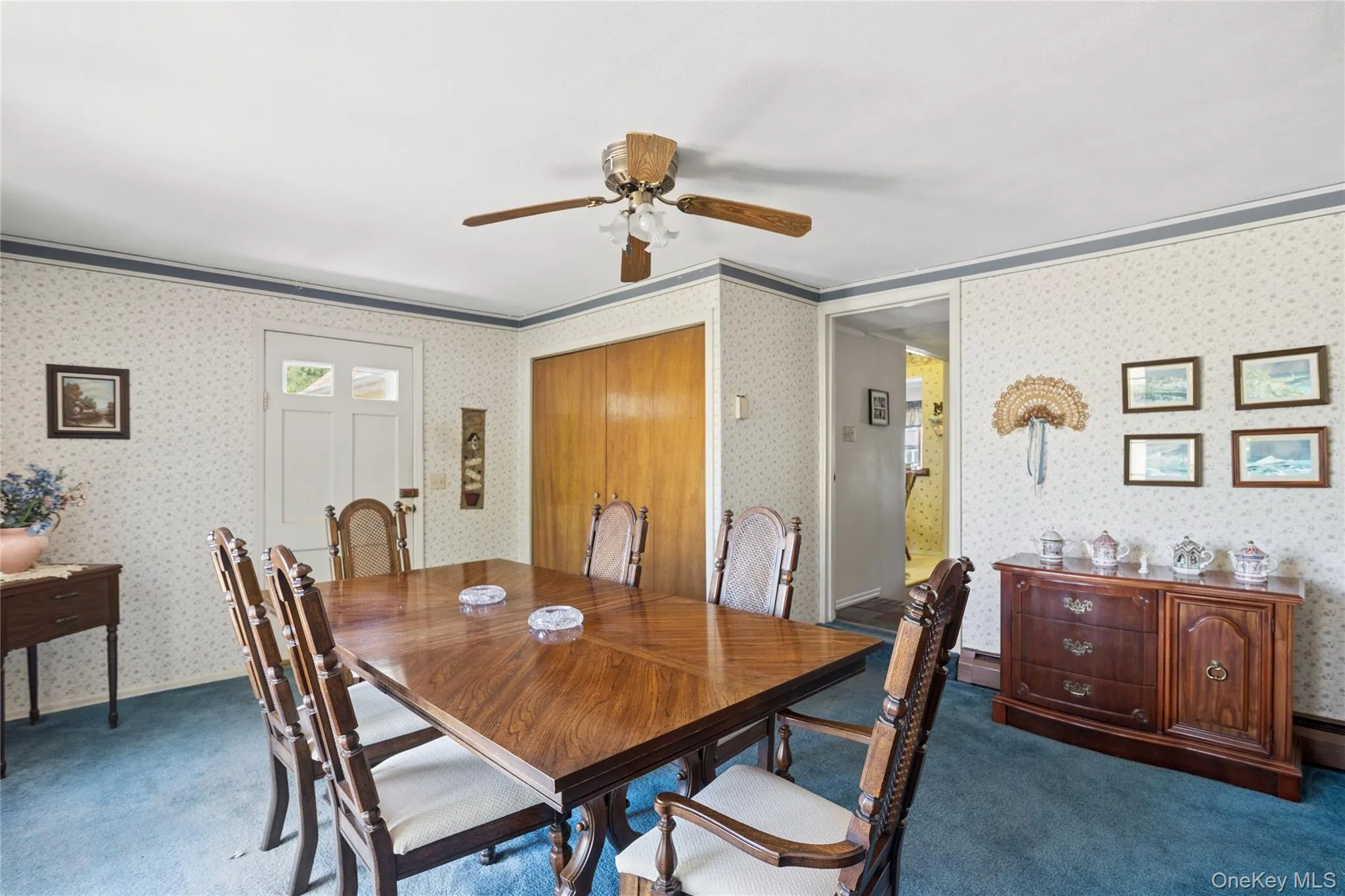 52 Center Street, Brookhaven, NY, 4 Bedrooms Bedrooms, 8 Rooms Rooms,2 BathroomsBathrooms,Residential,For Rent,Center,0,1006668 52 Center Street, Brookhaven, NY, 4 Bedrooms Bedrooms, 8 Rooms Rooms,2 BathroomsBathrooms,Residential,For Rent,Center,0,1006668