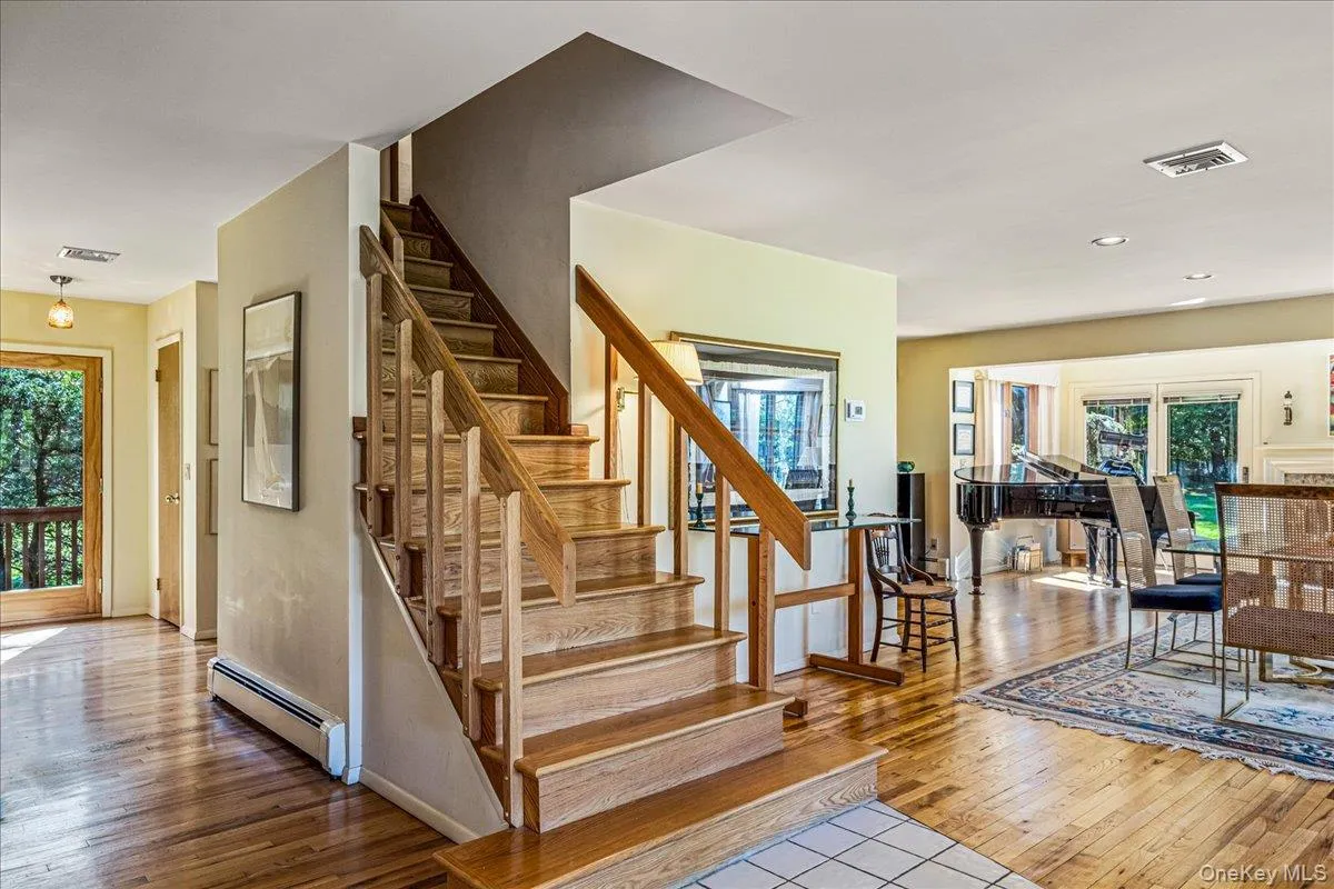 47 Main Street, Brookhaven, NY, 3 Bedrooms Bedrooms, 18 Rooms Rooms,3 BathroomsBathrooms,Residential,For Rent,Main,0,1006671 47 Main Street, Brookhaven, NY, 3 Bedrooms Bedrooms, 18 Rooms Rooms,3 BathroomsBathrooms,Residential,For Rent,Main,0,1006671