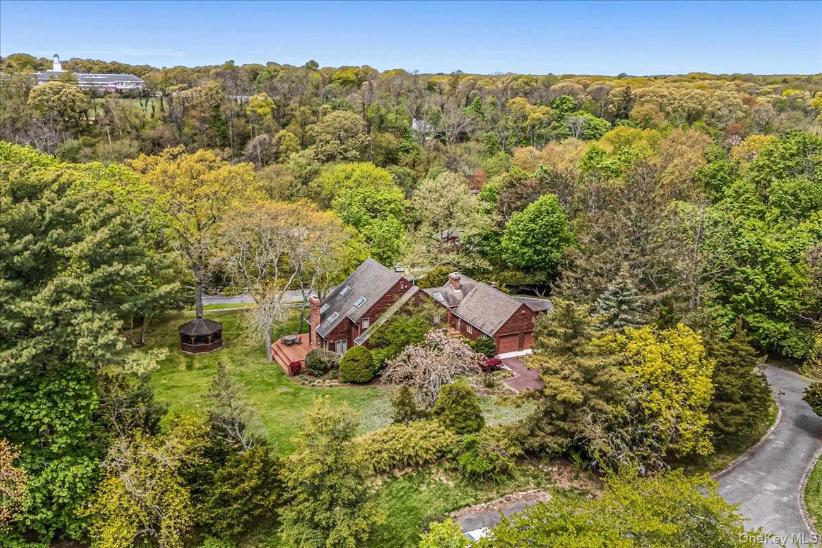 47 Main Street, Brookhaven, NY, 3 Bedrooms Bedrooms, 18 Rooms Rooms,3 BathroomsBathrooms,Residential,For Rent,Main,0,1006671 47 Main Street, Brookhaven, NY, 3 Bedrooms Bedrooms, 18 Rooms Rooms,3 BathroomsBathrooms,Residential,For Rent,Main,0,1006671