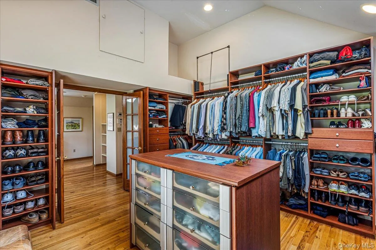47 Main Street, Brookhaven, NY, 3 Bedrooms Bedrooms, 18 Rooms Rooms,3 BathroomsBathrooms,Residential,For Rent,Main,0,1006671 47 Main Street, Brookhaven, NY, 3 Bedrooms Bedrooms, 18 Rooms Rooms,3 BathroomsBathrooms,Residential,For Rent,Main,0,1006671