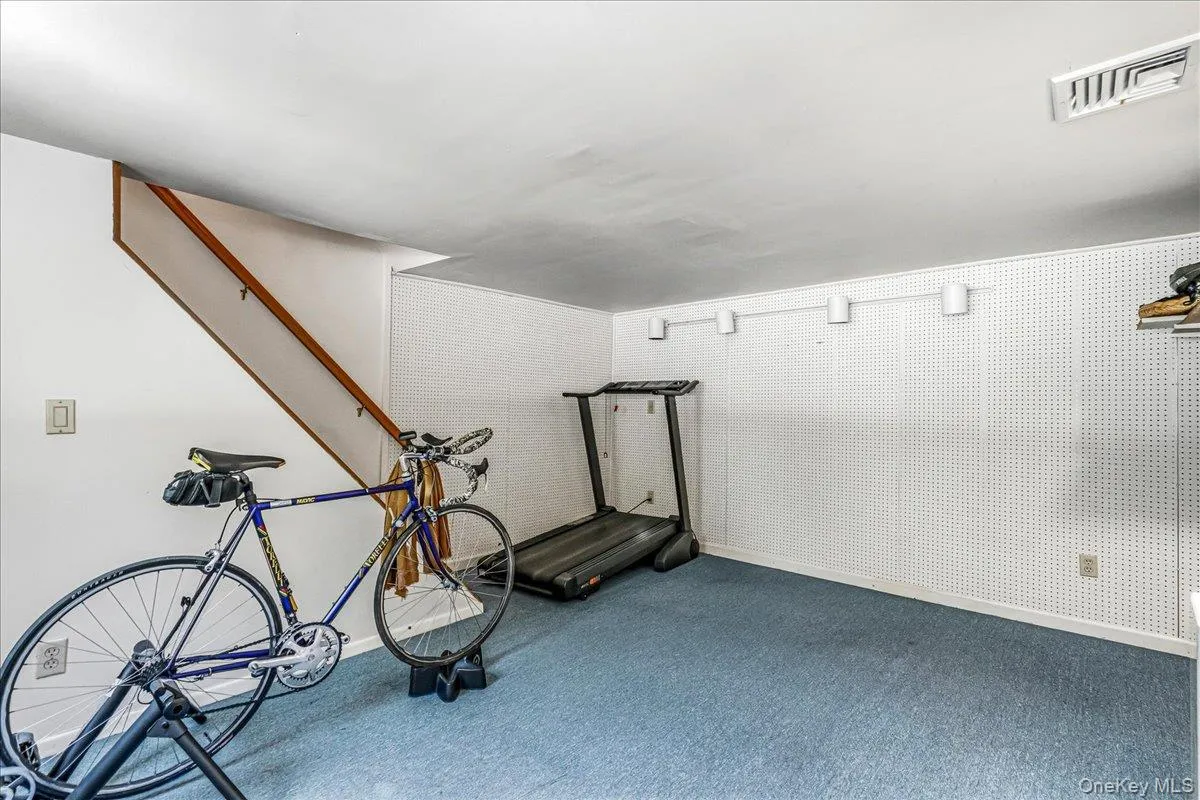 47 Main Street, Brookhaven, NY, 3 Bedrooms Bedrooms, 18 Rooms Rooms,3 BathroomsBathrooms,Residential,For Rent,Main,0,1006671 47 Main Street, Brookhaven, NY, 3 Bedrooms Bedrooms, 18 Rooms Rooms,3 BathroomsBathrooms,Residential,For Rent,Main,0,1006671