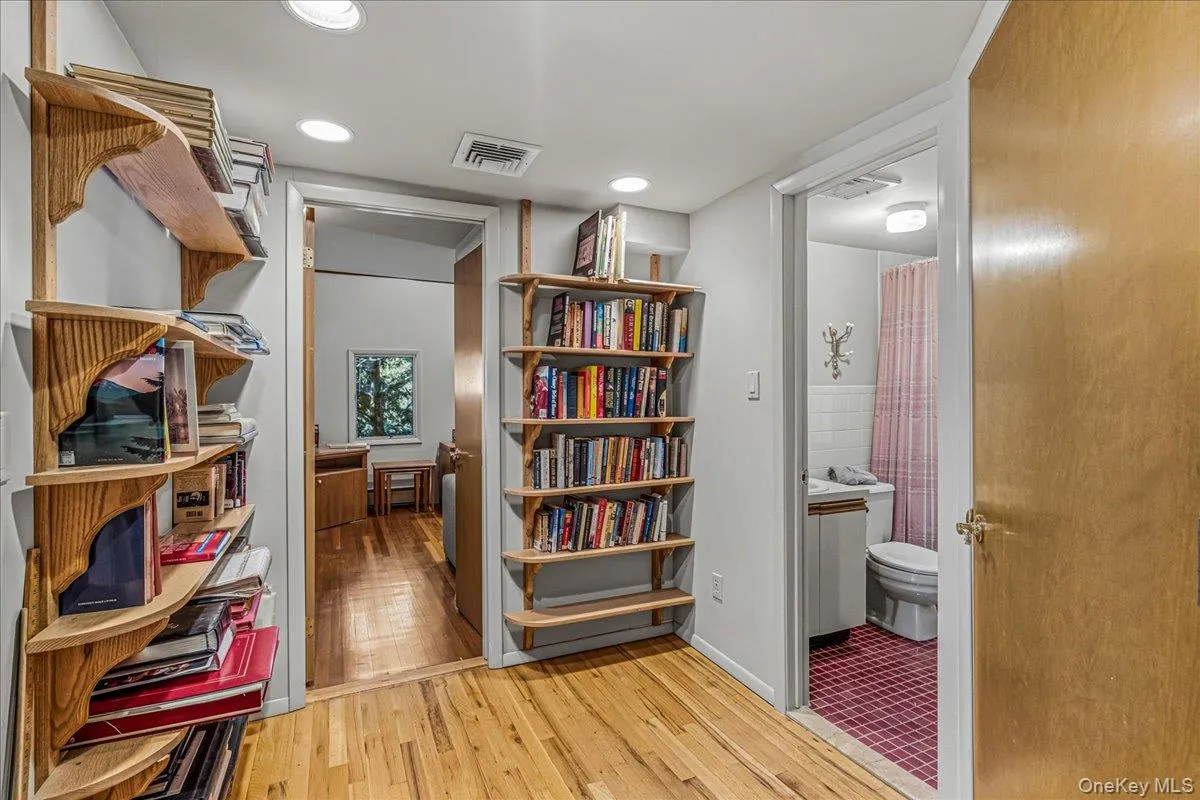 47 Main Street, Brookhaven, NY, 3 Bedrooms Bedrooms, 18 Rooms Rooms,3 BathroomsBathrooms,Residential,For Rent,Main,0,1006671 47 Main Street, Brookhaven, NY, 3 Bedrooms Bedrooms, 18 Rooms Rooms,3 BathroomsBathrooms,Residential,For Rent,Main,0,1006671