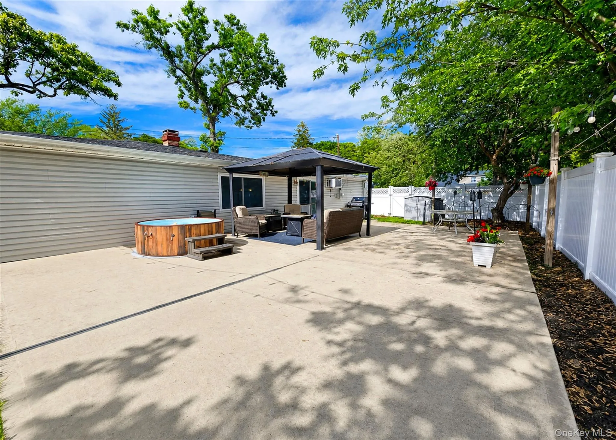 26 Campus Drive, Brookhaven, NY, 4 Bedrooms Bedrooms, 9 Rooms Rooms,2 BathroomsBathrooms,Residential,For Rent,Campus,0,1006675 26 Campus Drive, Brookhaven, NY, 4 Bedrooms Bedrooms, 9 Rooms Rooms,2 BathroomsBathrooms,Residential,For Rent,Campus,0,1006675