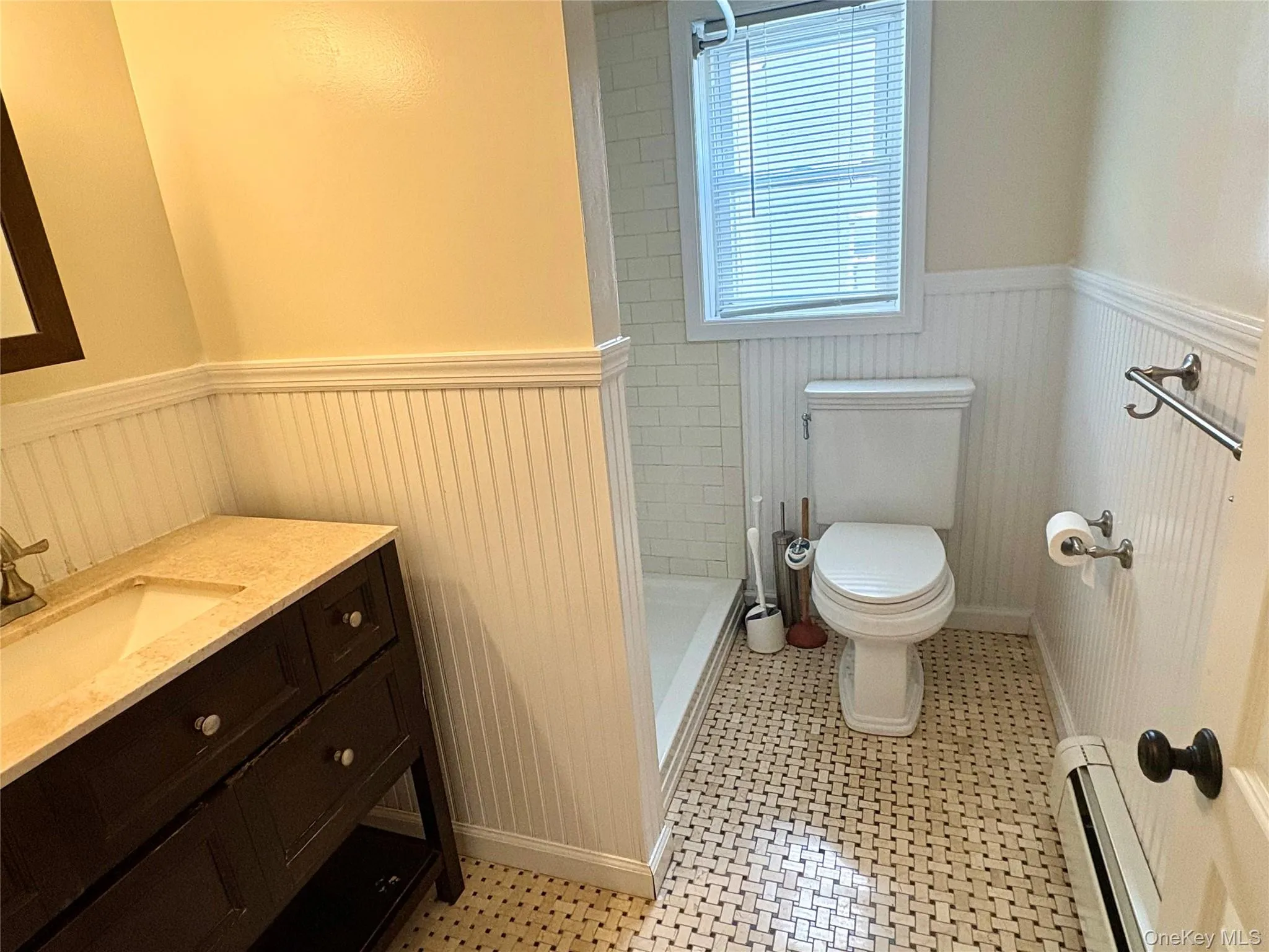 70 Ohio Avenue, Long Beach, NY, 1 Bedroom Bedrooms, 3 Rooms Rooms,1 BathroomBathrooms,Residential Lease,For Rent,Ohio,0,1006676 70 Ohio Avenue, Long Beach, NY, 1 Bedroom Bedrooms, 3 Rooms Rooms,1 BathroomBathrooms,Residential Lease,For Rent,Ohio,0,1006676
