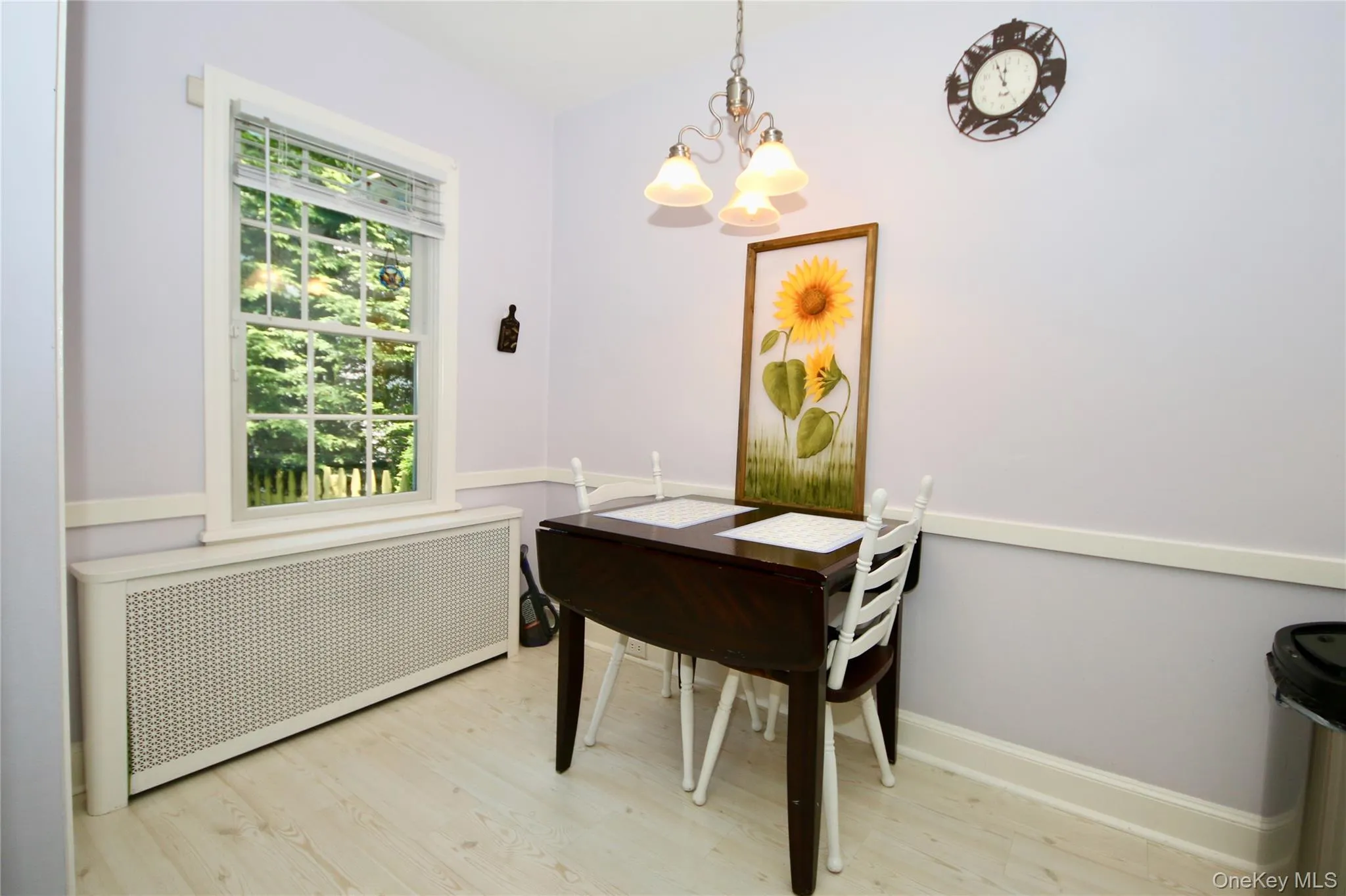18 Cedar Drive, Huntington, NY, 2 Bedrooms Bedrooms, 4 Rooms Rooms,1 BathroomBathrooms,Residential,For Rent,Cedar,0,1006687 18 Cedar Drive, Huntington, NY, 2 Bedrooms Bedrooms, 4 Rooms Rooms,1 BathroomBathrooms,Residential,For Rent,Cedar,0,1006687