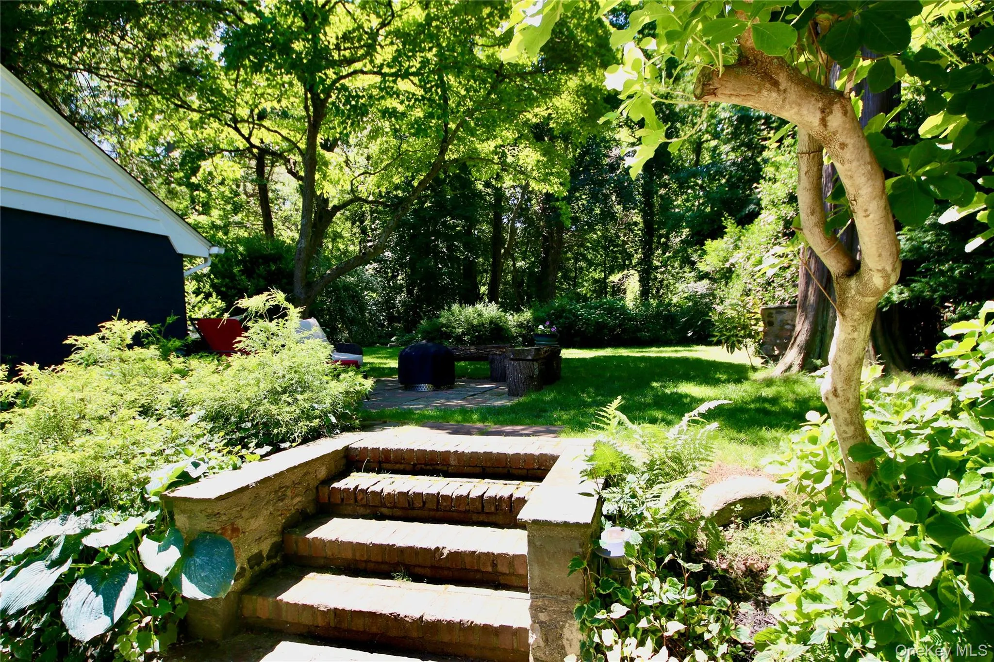 18 Cedar Drive, Huntington, NY, 2 Bedrooms Bedrooms, 4 Rooms Rooms,1 BathroomBathrooms,Residential,For Rent,Cedar,0,1006687 18 Cedar Drive, Huntington, NY, 2 Bedrooms Bedrooms, 4 Rooms Rooms,1 BathroomBathrooms,Residential,For Rent,Cedar,0,1006687