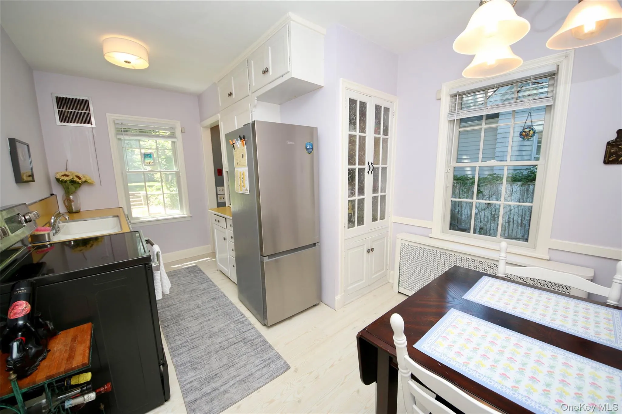 18 Cedar Drive, Huntington, NY, 2 Bedrooms Bedrooms, 4 Rooms Rooms,1 BathroomBathrooms,Residential,For Rent,Cedar,0,1006687 18 Cedar Drive, Huntington, NY, 2 Bedrooms Bedrooms, 4 Rooms Rooms,1 BathroomBathrooms,Residential,For Rent,Cedar,0,1006687