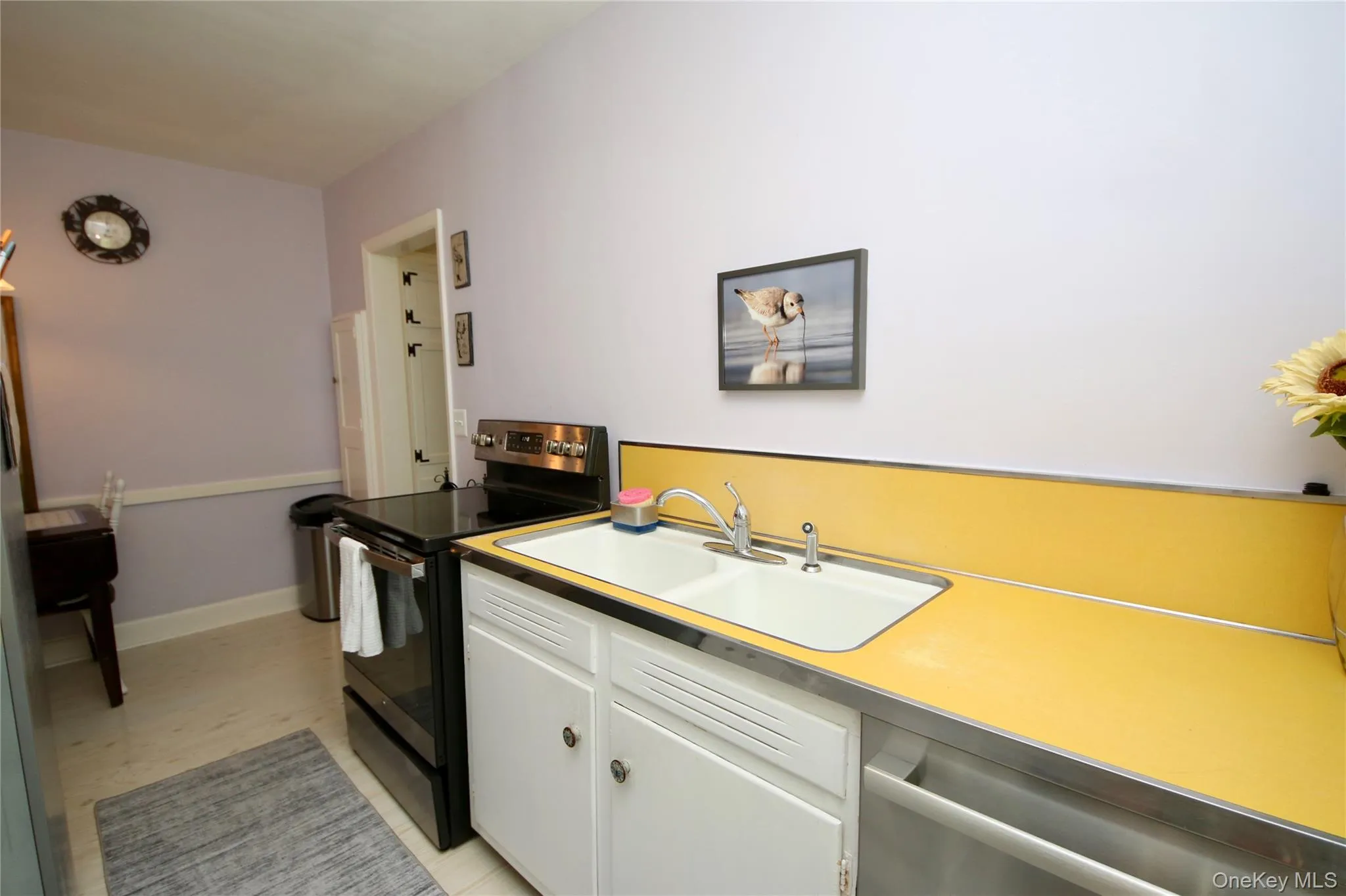 18 Cedar Drive, Huntington, NY, 2 Bedrooms Bedrooms, 4 Rooms Rooms,1 BathroomBathrooms,Residential,For Rent,Cedar,0,1006687 18 Cedar Drive, Huntington, NY, 2 Bedrooms Bedrooms, 4 Rooms Rooms,1 BathroomBathrooms,Residential,For Rent,Cedar,0,1006687