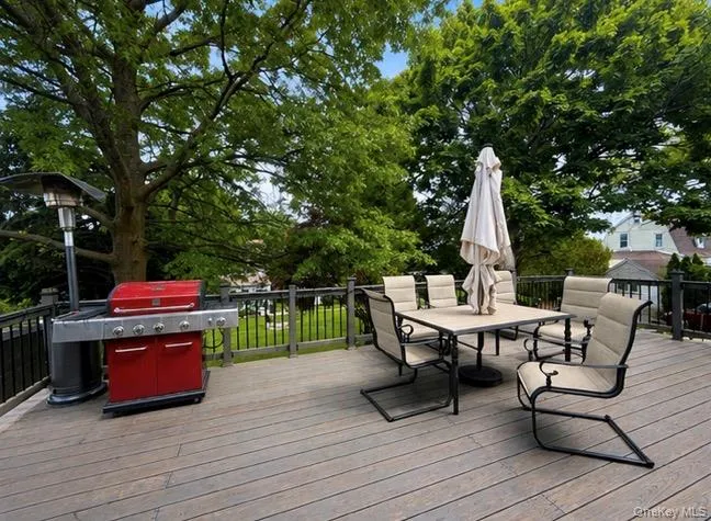 424 Bellevue Avenue, Yonkers, NY, 5 Bedrooms Bedrooms, 9 Rooms Rooms,3 BathroomsBathrooms,Residential,For Rent,Bellevue,0,1006690 424 Bellevue Avenue, Yonkers, NY, 5 Bedrooms Bedrooms, 9 Rooms Rooms,3 BathroomsBathrooms,Residential,For Rent,Bellevue,0,1006690