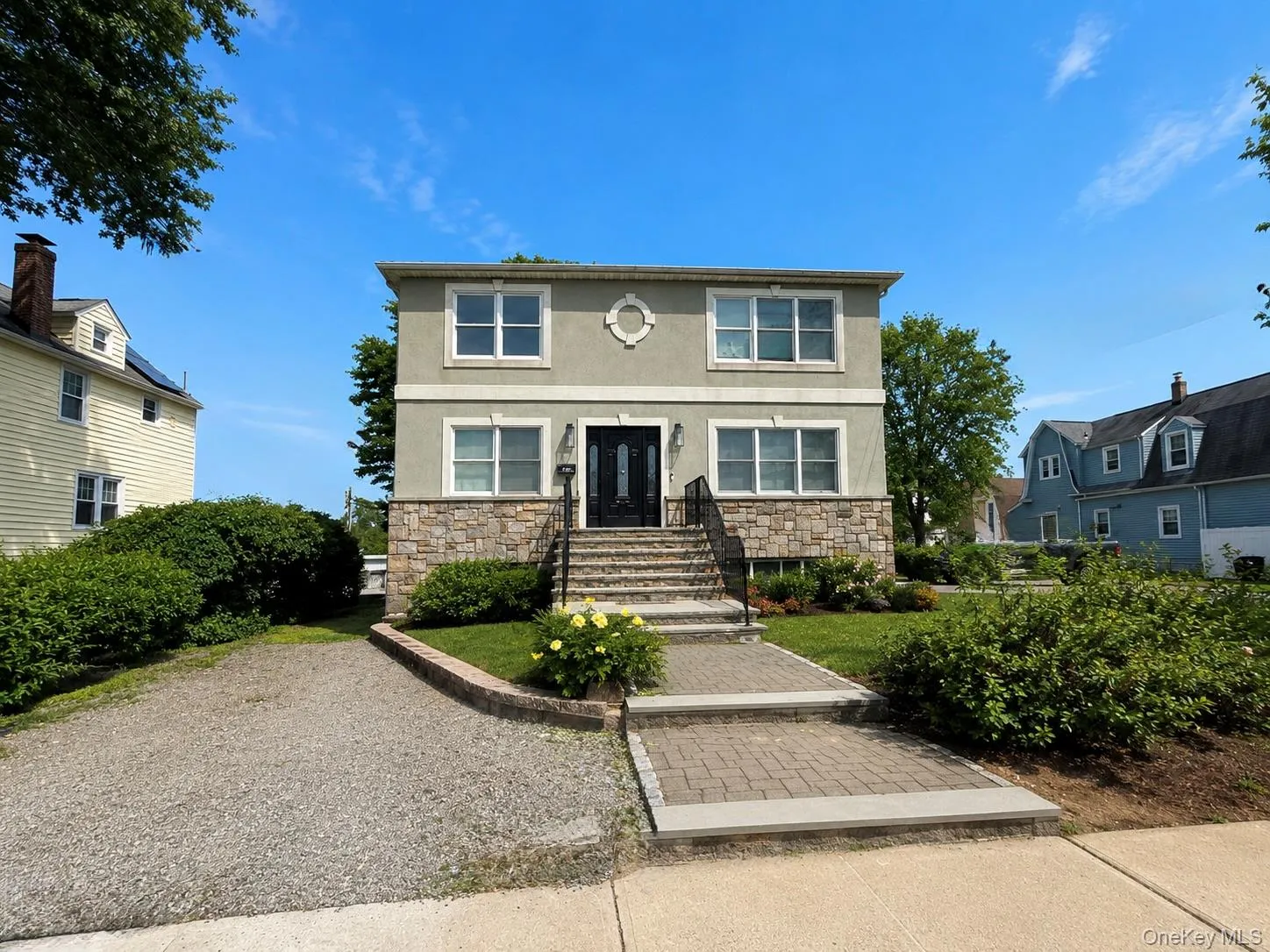 424 Bellevue Avenue, Yonkers, NY, 5 Bedrooms Bedrooms, 9 Rooms Rooms,3 BathroomsBathrooms,Residential,For Rent,Bellevue,0,1006690 424 Bellevue Avenue, Yonkers, NY, 5 Bedrooms Bedrooms, 9 Rooms Rooms,3 BathroomsBathrooms,Residential,For Rent,Bellevue,0,1006690
