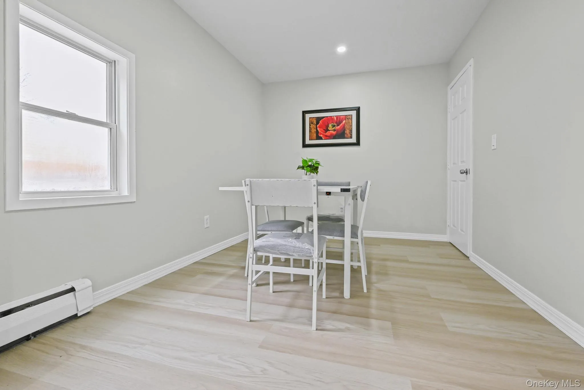 186 Westwood Drive, Islip, NY, 3 Bedrooms Bedrooms, 5 Rooms Rooms,2 BathroomsBathrooms,Residential,For Rent,Westwood,0,1006692 186 Westwood Drive, Islip, NY, 3 Bedrooms Bedrooms, 5 Rooms Rooms,2 BathroomsBathrooms,Residential,For Rent,Westwood,0,1006692