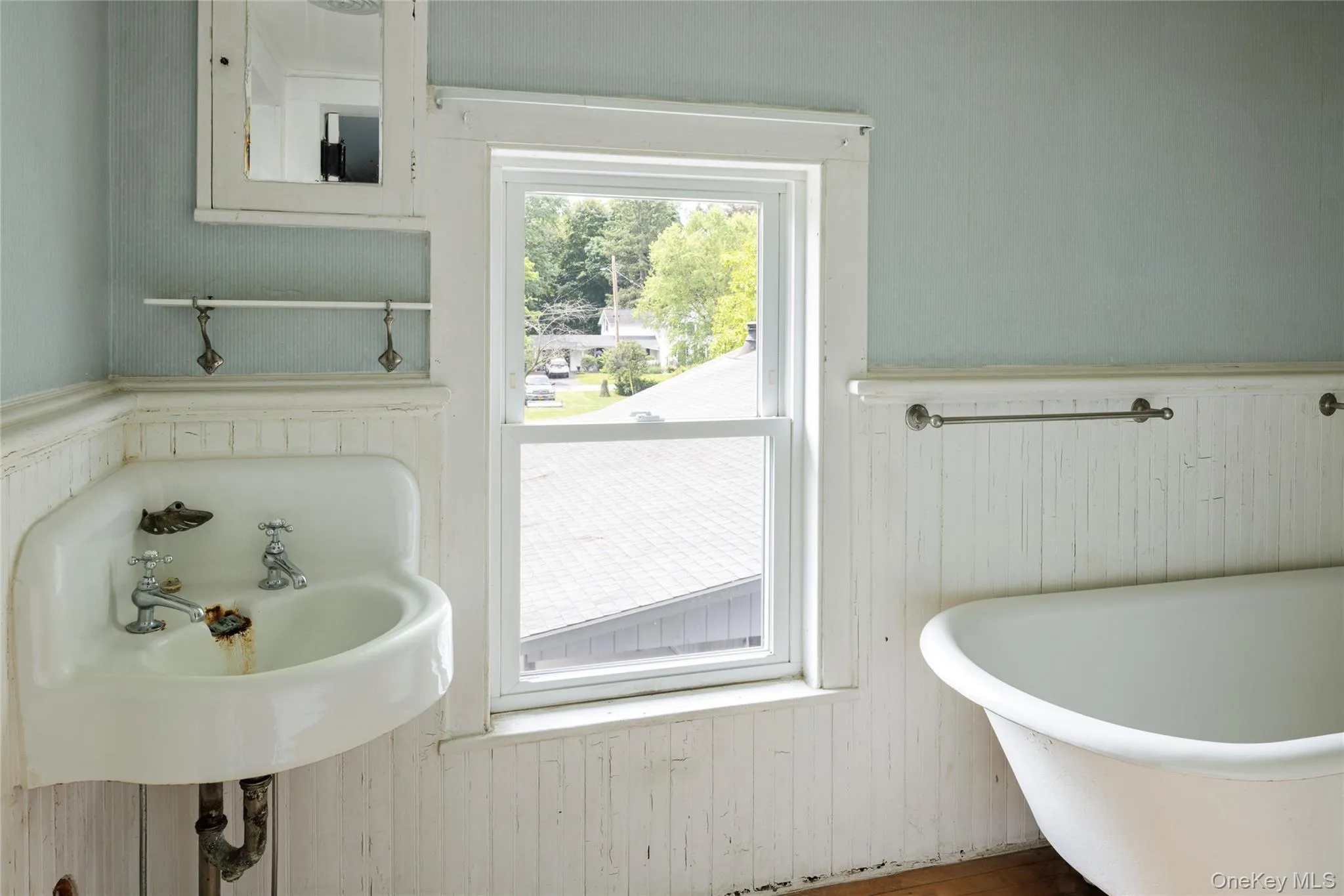64 Market Street, Red Hook, NY, 3 Bedrooms Bedrooms, 10 Rooms Rooms,2 BathroomsBathrooms,Residential,For Rent,Market,0,1006694 64 Market Street, Red Hook, NY, 3 Bedrooms Bedrooms, 10 Rooms Rooms,2 BathroomsBathrooms,Residential,For Rent,Market,0,1006694