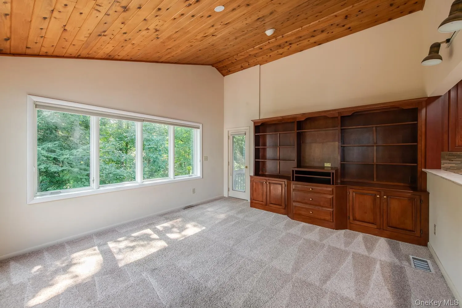 44 Homer Place, Poughkeepsie (town), NY, 3 Bedrooms Bedrooms, 9 Rooms Rooms,1 BathroomBathrooms,Residential,For Rent,Homer,0,1006696 44 Homer Place, Poughkeepsie (town), NY, 3 Bedrooms Bedrooms, 9 Rooms Rooms,1 BathroomBathrooms,Residential,For Rent,Homer,0,1006696