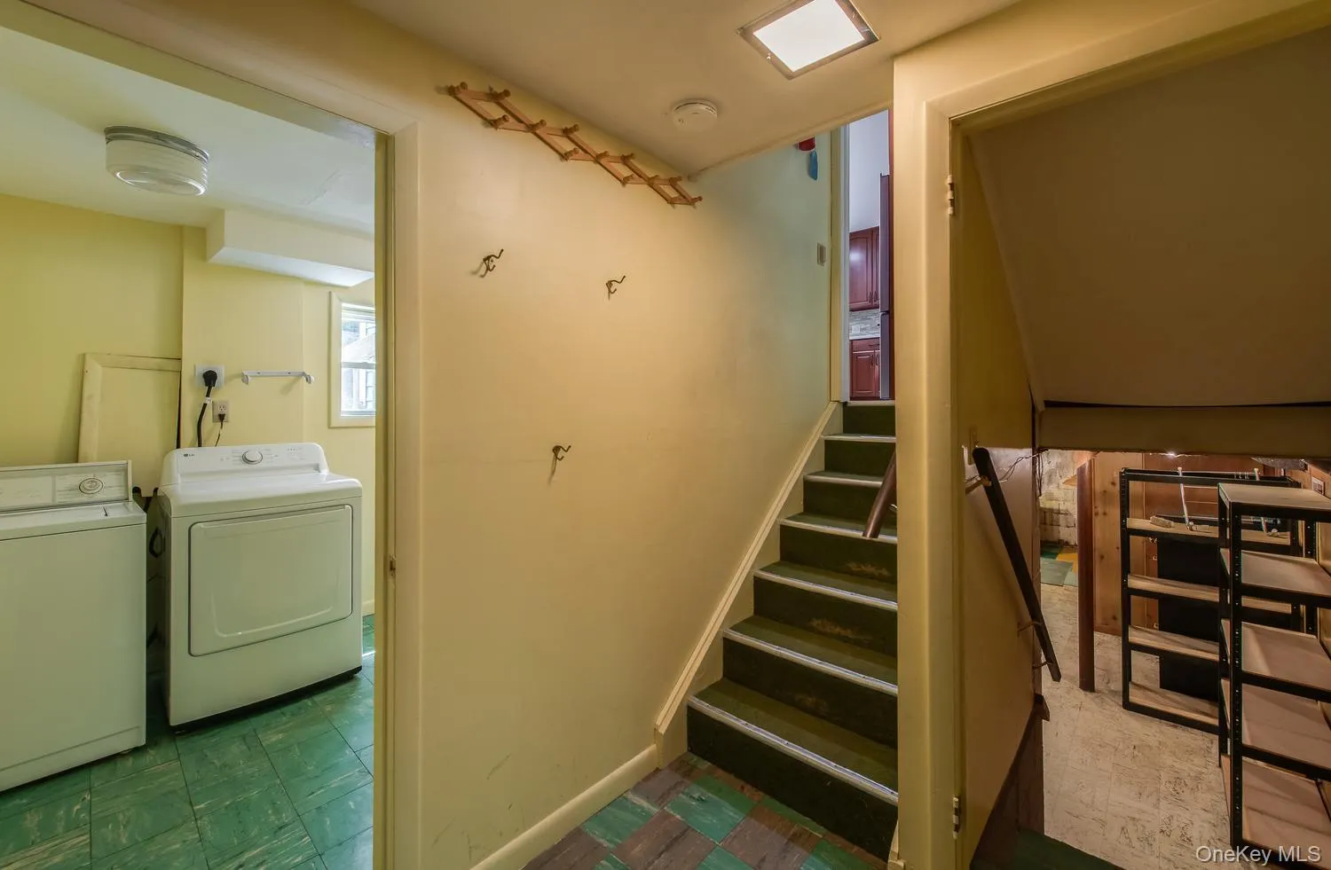 44 Homer Place, Poughkeepsie (town), NY, 3 Bedrooms Bedrooms, 9 Rooms Rooms,1 BathroomBathrooms,Residential,For Rent,Homer,0,1006696 44 Homer Place, Poughkeepsie (town), NY, 3 Bedrooms Bedrooms, 9 Rooms Rooms,1 BathroomBathrooms,Residential,For Rent,Homer,0,1006696