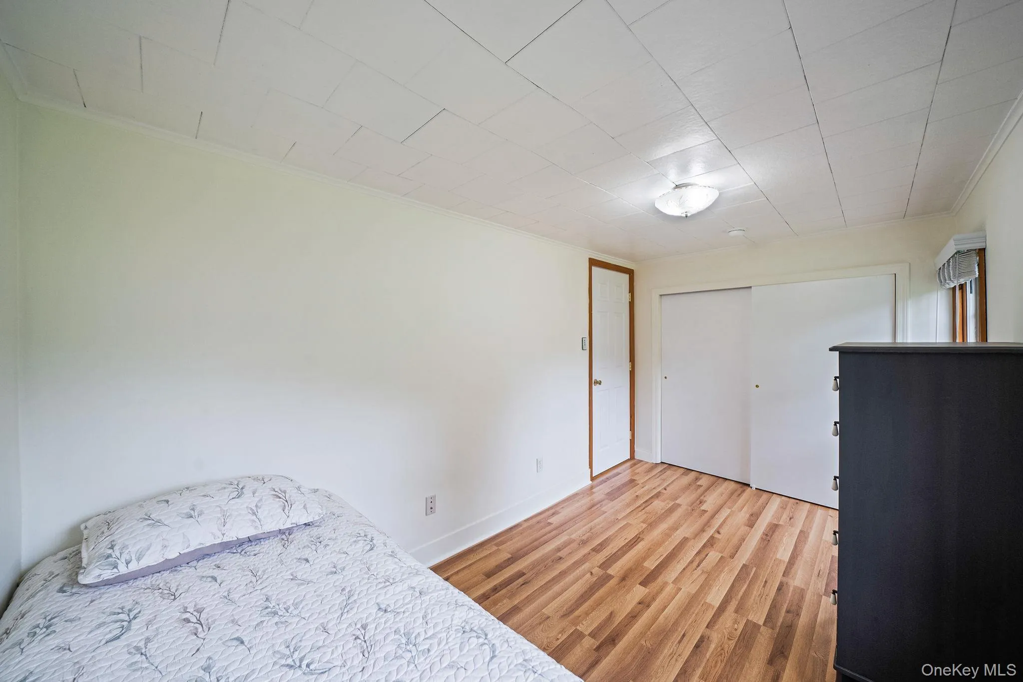 75 Champlin Avenue, Brookhaven, NY, 3 Bedrooms Bedrooms, 5 Rooms Rooms,1 BathroomBathrooms,Residential,For Rent,Champlin,0,1006698 75 Champlin Avenue, Brookhaven, NY, 3 Bedrooms Bedrooms, 5 Rooms Rooms,1 BathroomBathrooms,Residential,For Rent,Champlin,0,1006698