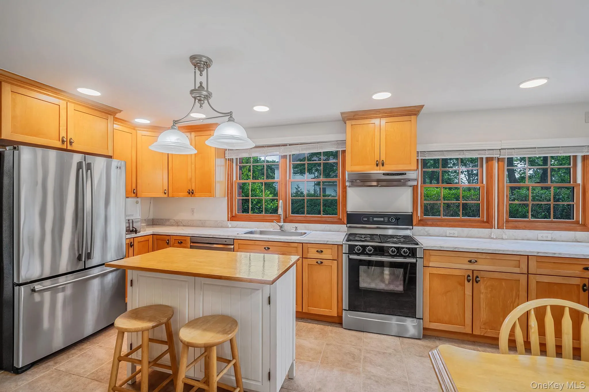 75 Champlin Avenue, Brookhaven, NY, 3 Bedrooms Bedrooms, 5 Rooms Rooms,1 BathroomBathrooms,Residential,For Rent,Champlin,0,1006698 75 Champlin Avenue, Brookhaven, NY, 3 Bedrooms Bedrooms, 5 Rooms Rooms,1 BathroomBathrooms,Residential,For Rent,Champlin,0,1006698