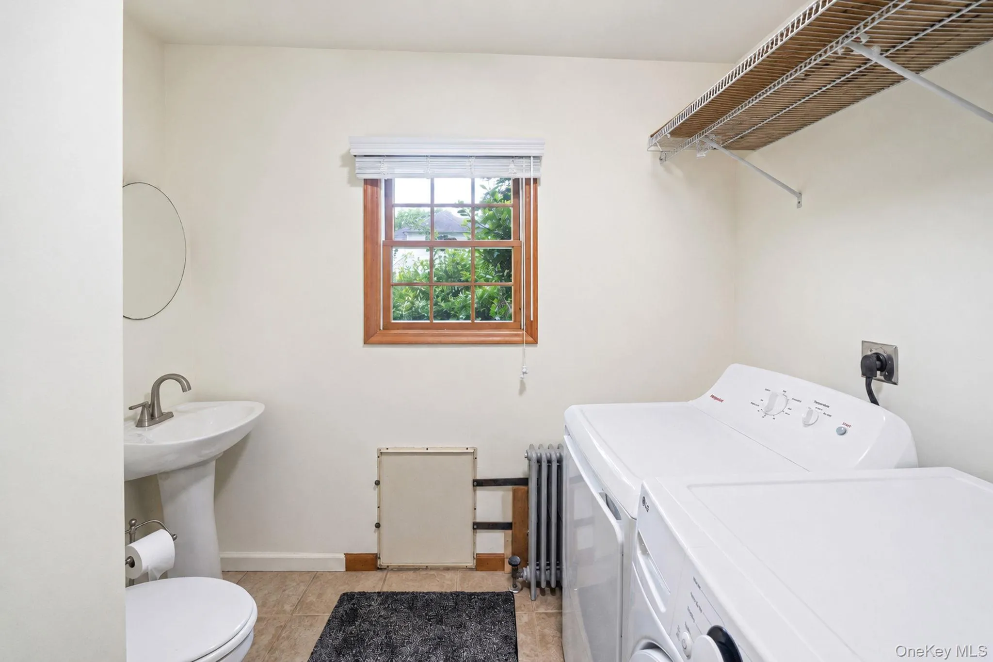 75 Champlin Avenue, Brookhaven, NY, 3 Bedrooms Bedrooms, 5 Rooms Rooms,1 BathroomBathrooms,Residential,For Rent,Champlin,0,1006698 75 Champlin Avenue, Brookhaven, NY, 3 Bedrooms Bedrooms, 5 Rooms Rooms,1 BathroomBathrooms,Residential,For Rent,Champlin,0,1006698