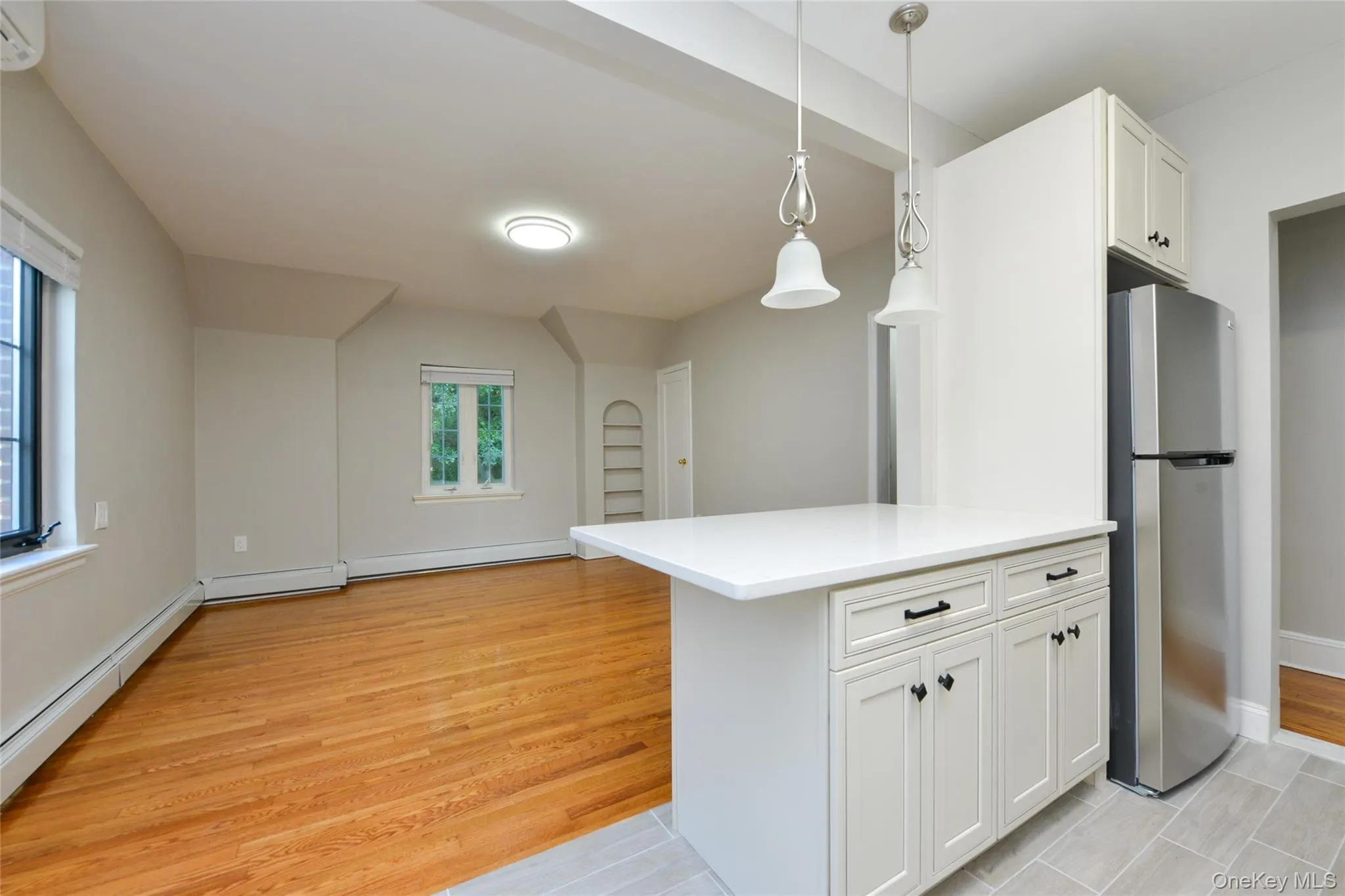 43-34 192 Street, New York, NY, 2 Bedrooms Bedrooms, 5 Rooms Rooms,1 BathroomBathrooms,Residential Lease,For Rent,192,0,1006699 43-34 192 Street, New York, NY, 2 Bedrooms Bedrooms, 5 Rooms Rooms,1 BathroomBathrooms,Residential Lease,For Rent,192,0,1006699