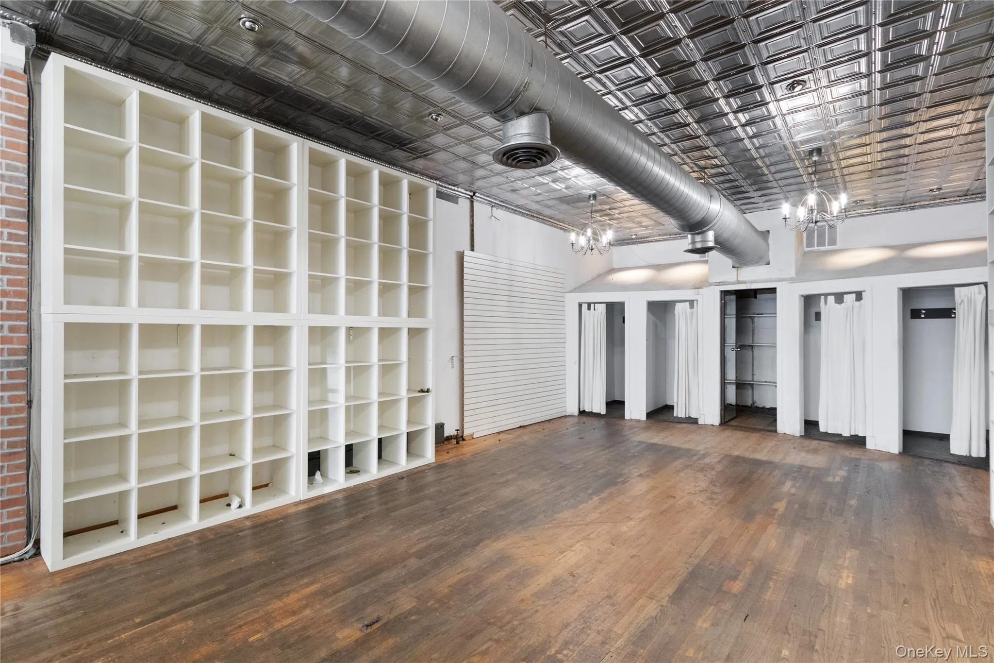 3064 Steinway Street, New York, NY, ,Commercial Lease,For Rent,Steinway,0,1006701 3064 Steinway Street, New York, NY, ,Commercial Lease,For Rent,Steinway,0,1006701