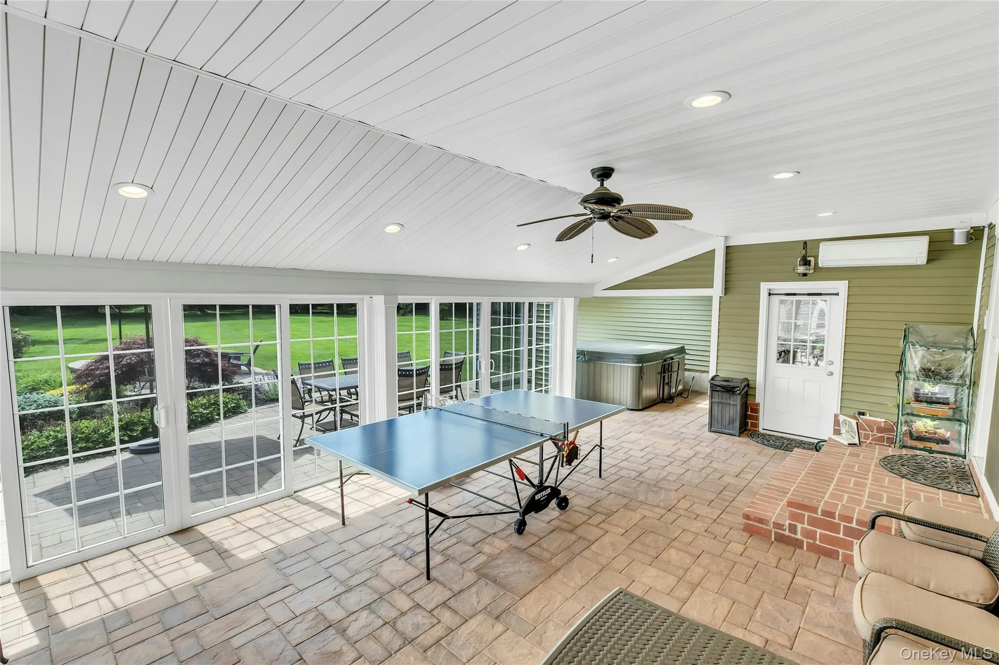 2 Eton Court, Oyster Bay, NY, 5 Bedrooms Bedrooms, 4 Rooms Rooms,3 BathroomsBathrooms,Residential,For Rent,Eton,0,1006704 2 Eton Court, Oyster Bay, NY, 5 Bedrooms Bedrooms, 4 Rooms Rooms,3 BathroomsBathrooms,Residential,For Rent,Eton,0,1006704